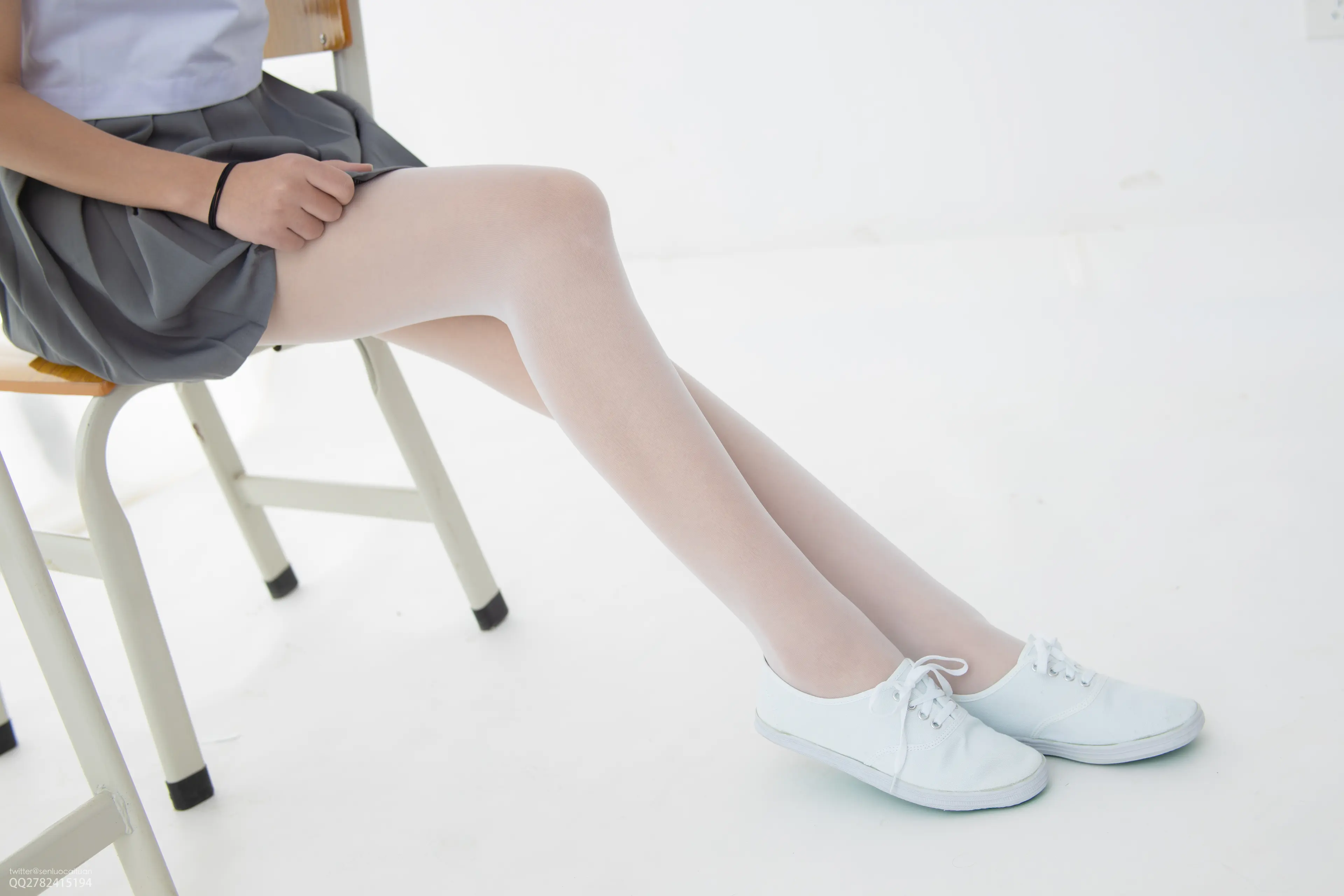 森萝财团 JKFUN 默陌+芝士 13D白丝白丝网鞋合辑 [104P]