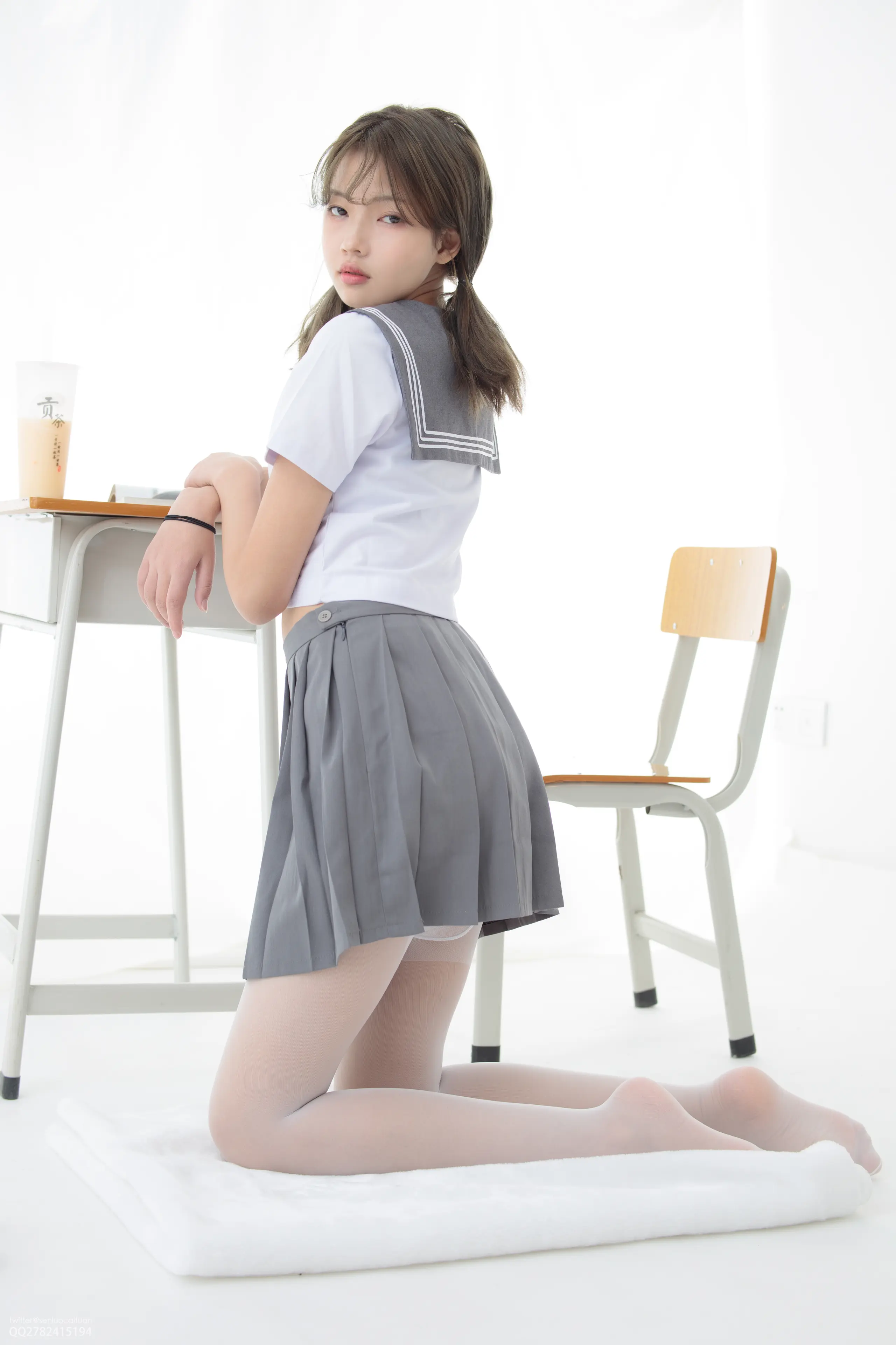 森萝财团 JKFUN 默陌+芝士 13D白丝白丝网鞋合辑 [104P]