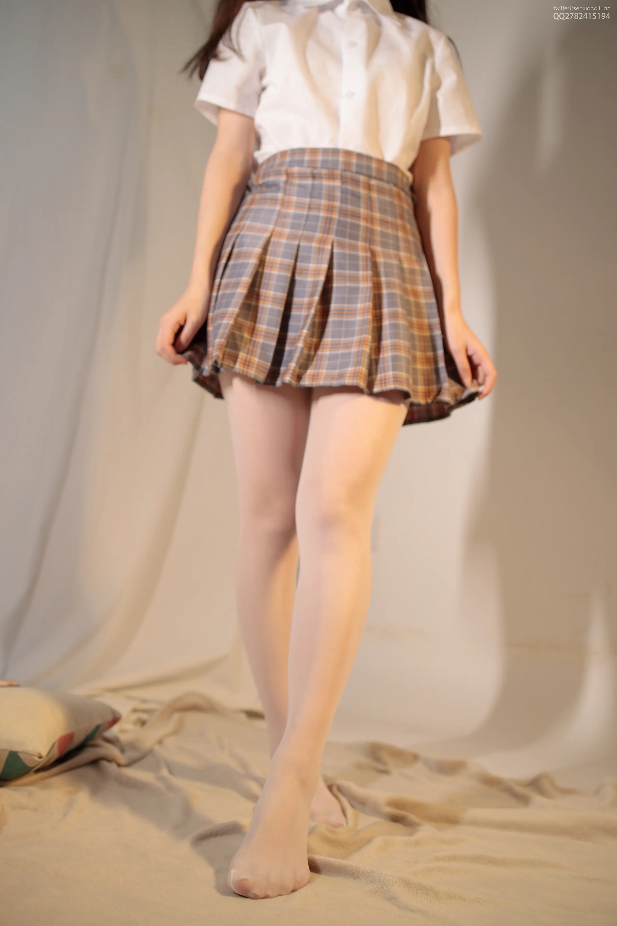 森萝财团 JKFUN 默陌+芝士 13D白丝白丝网鞋合辑 [104P]