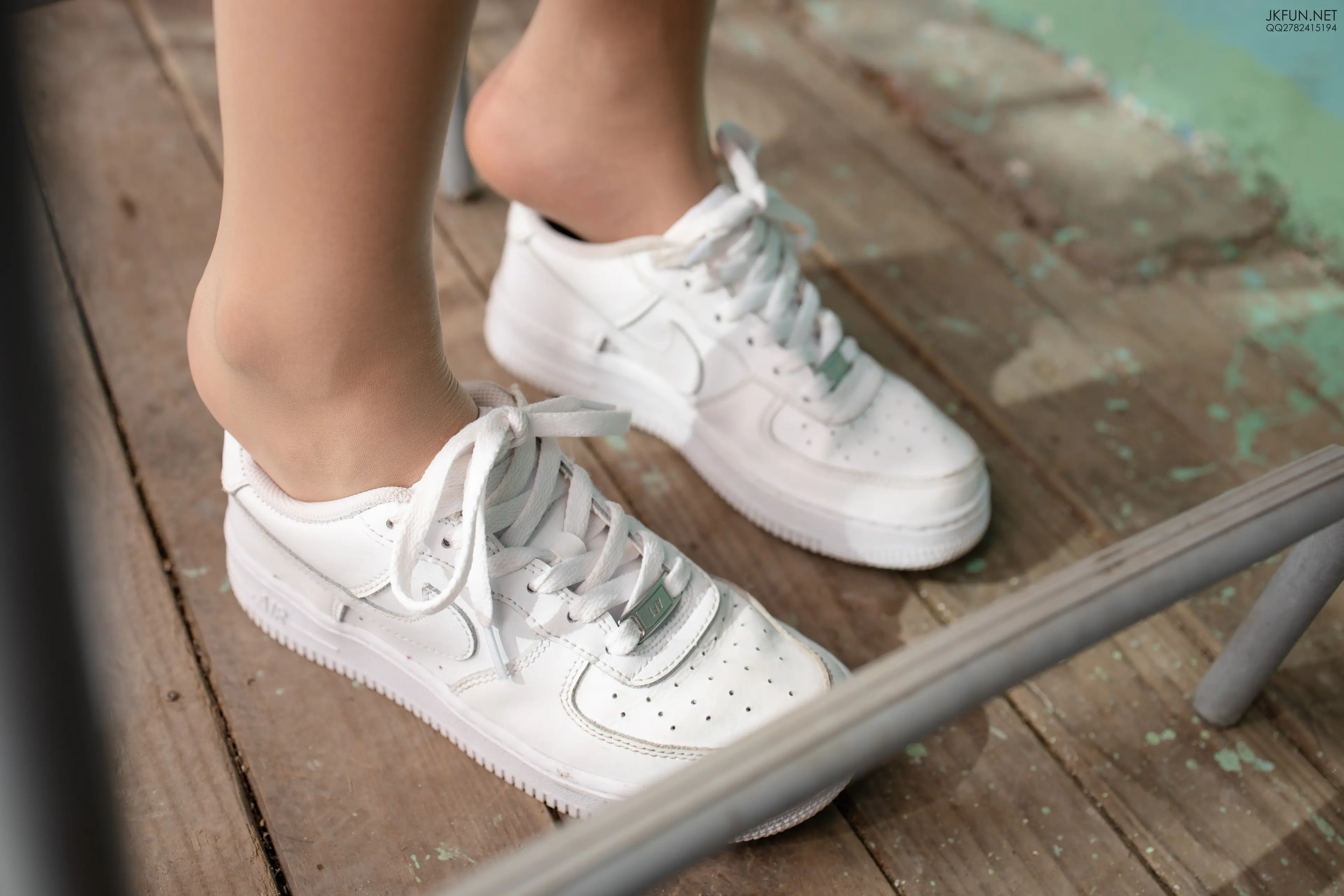 森萝财团 JKFUN 10D肉丝运动鞋桌 [102P]