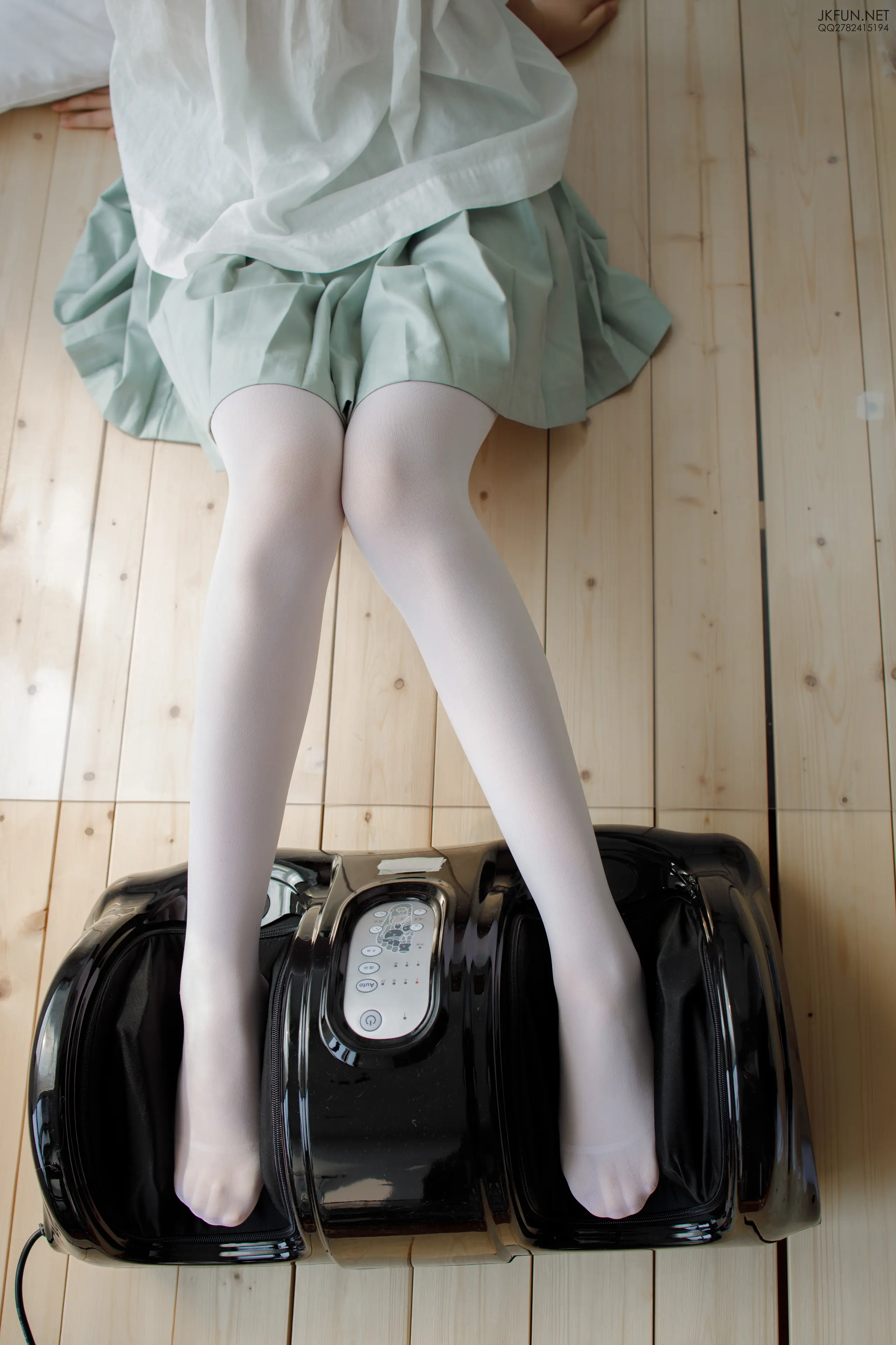 森萝财团 JKFUN 50D白丝按摩仪 [105P]