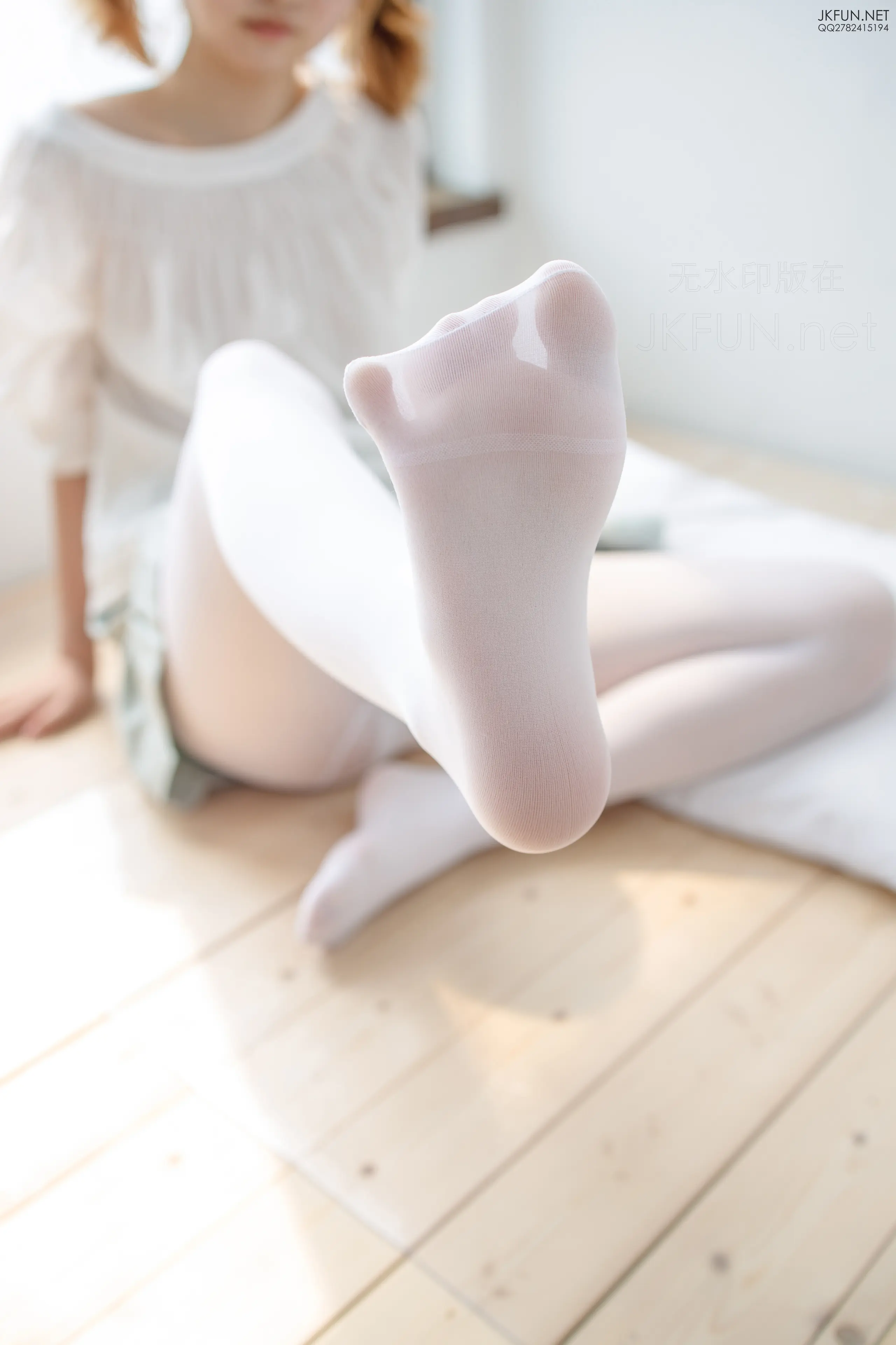 森萝财团 JKFUN 50D白丝按摩仪 [105P]