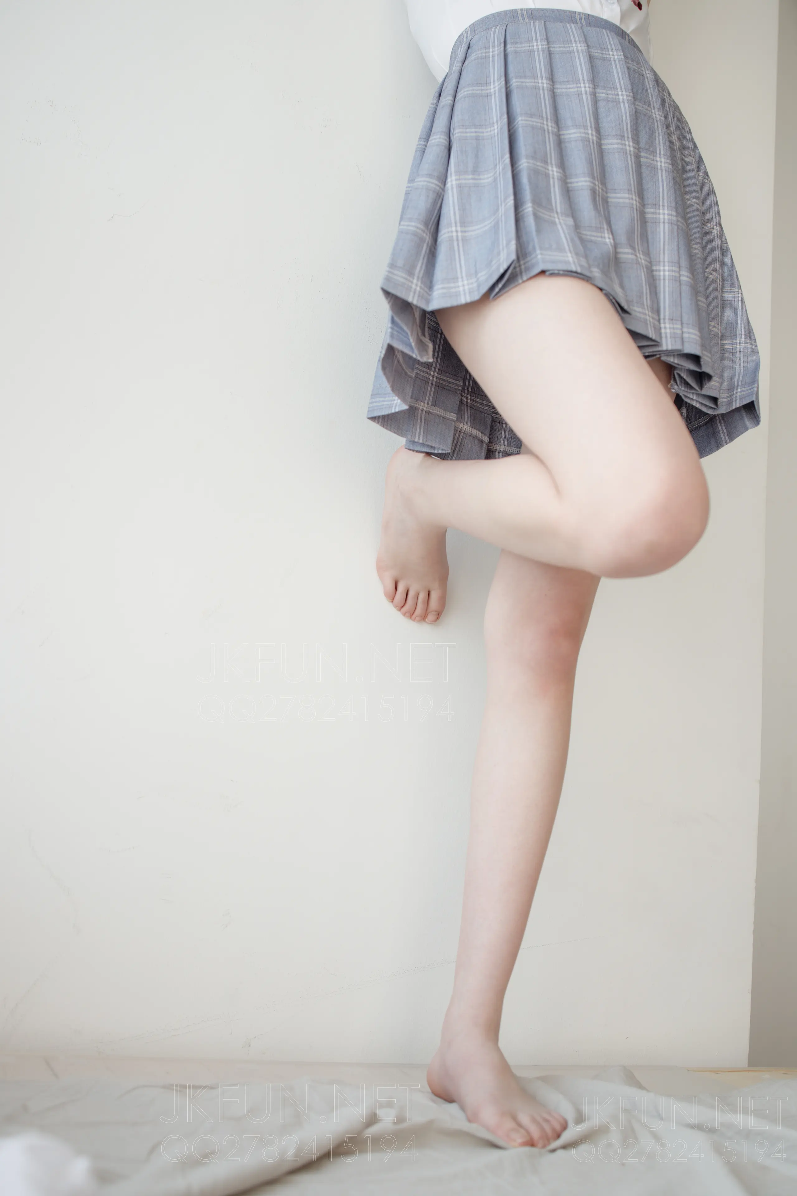 森萝财团 JKFUN Aika 可爱学妹丝足 [230P]