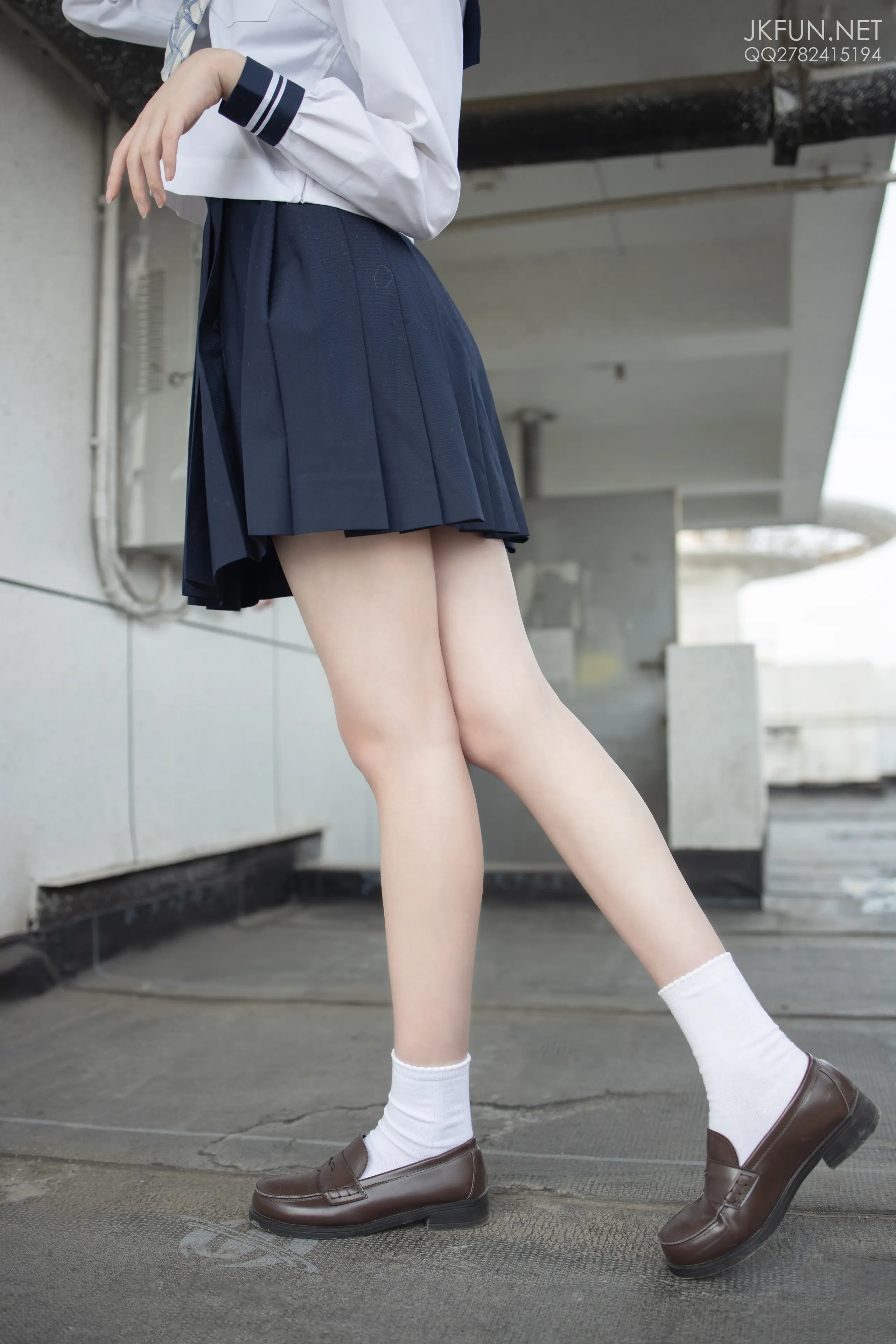 森萝财团 JKFUN Aika 可爱学妹丝足 [230P]