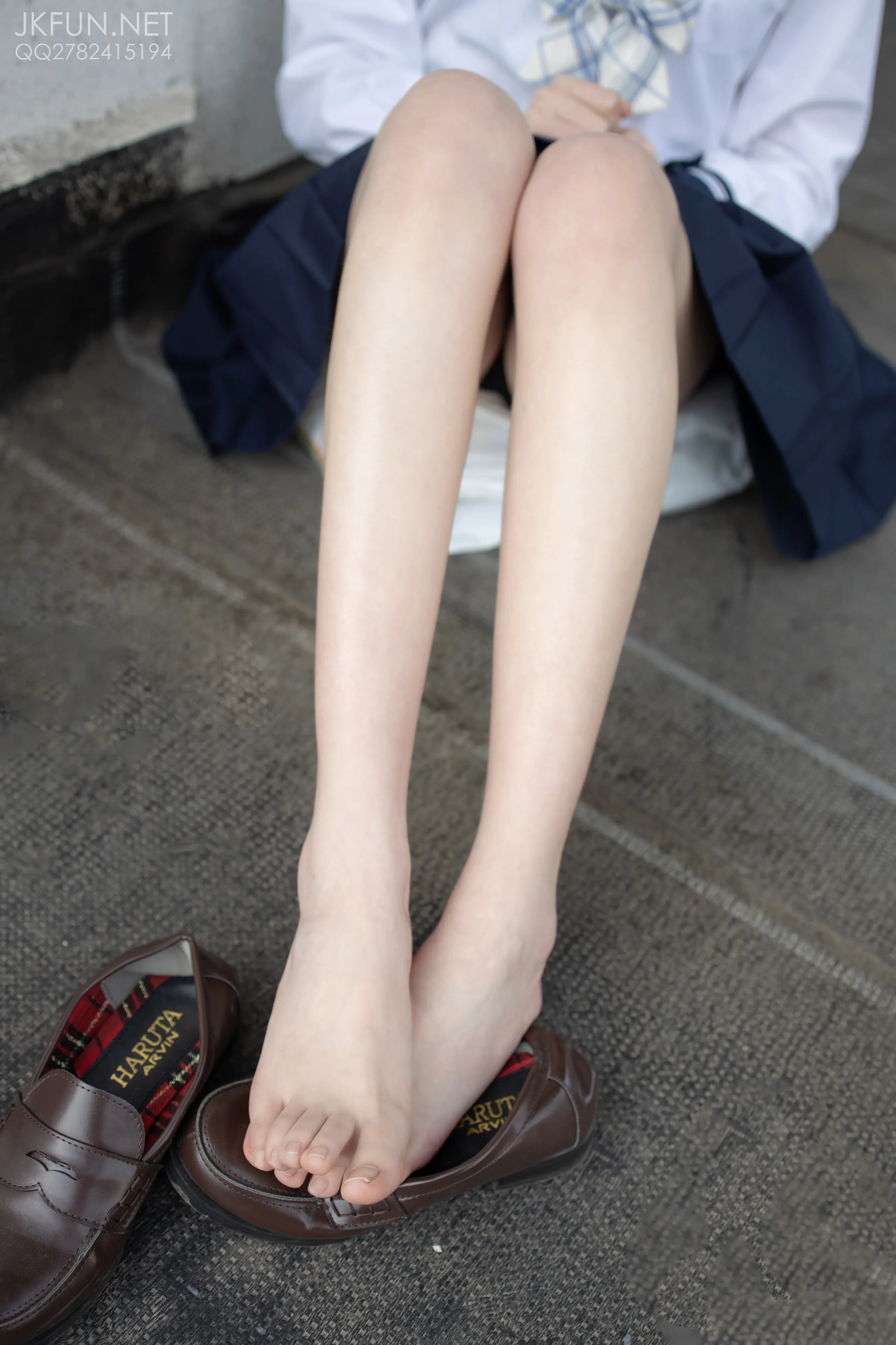 森萝财团 JKFUN Aika 可爱学妹丝足 [230P]