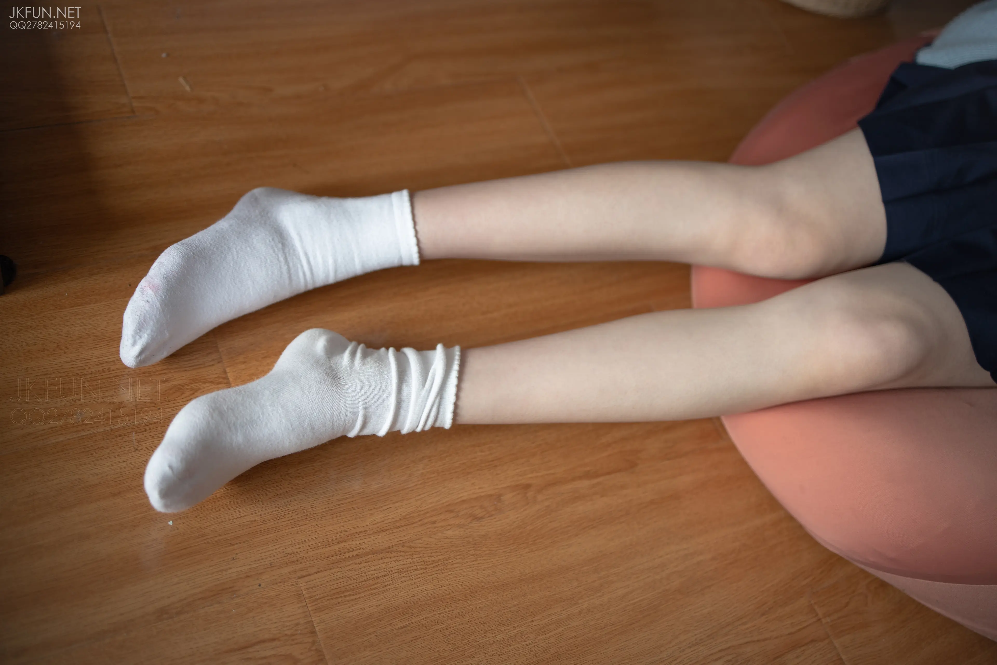 森萝财团 JKFUN Aika 可爱学妹丝足 [230P]