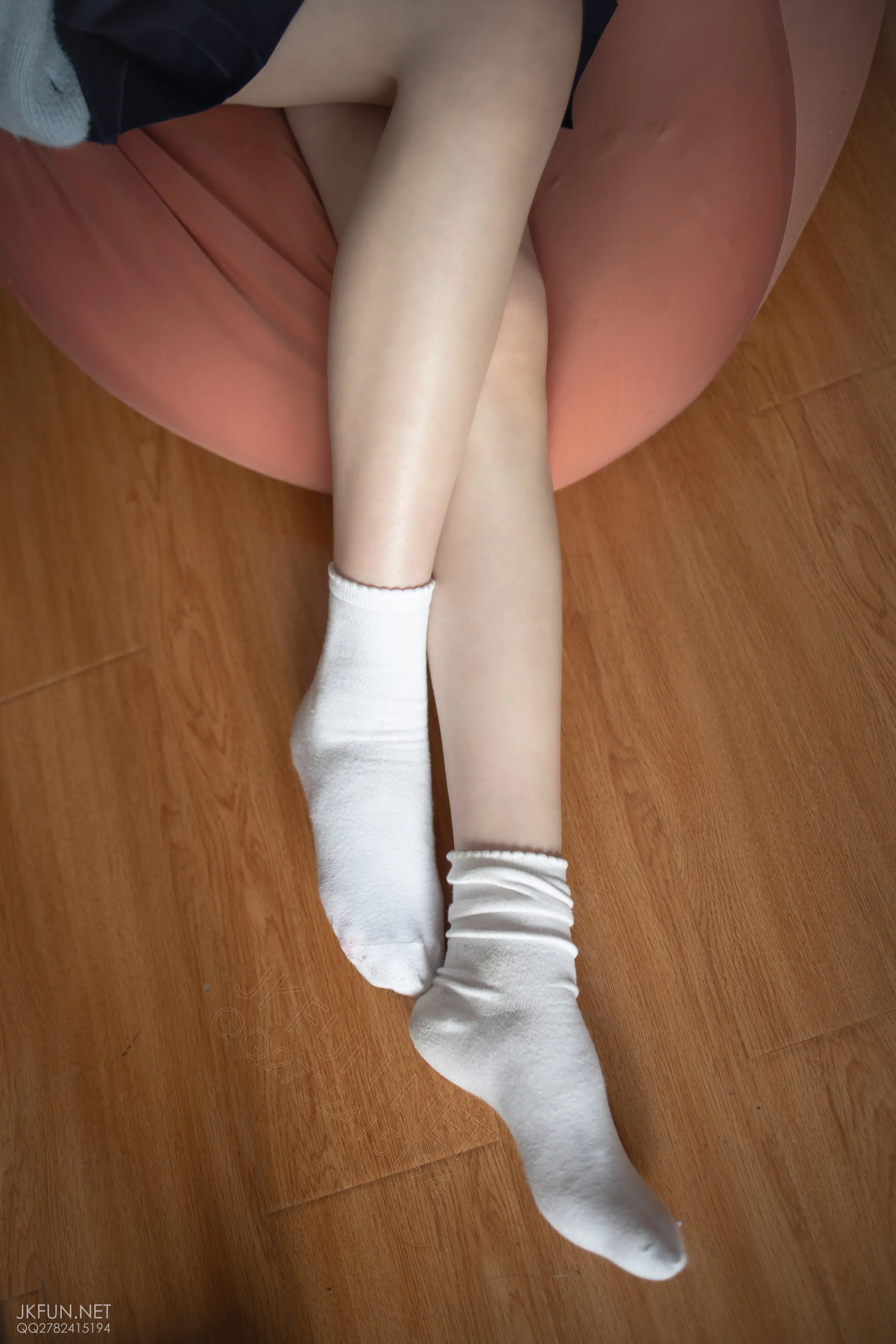 森萝财团 JKFUN Aika 可爱学妹丝足 [230P]