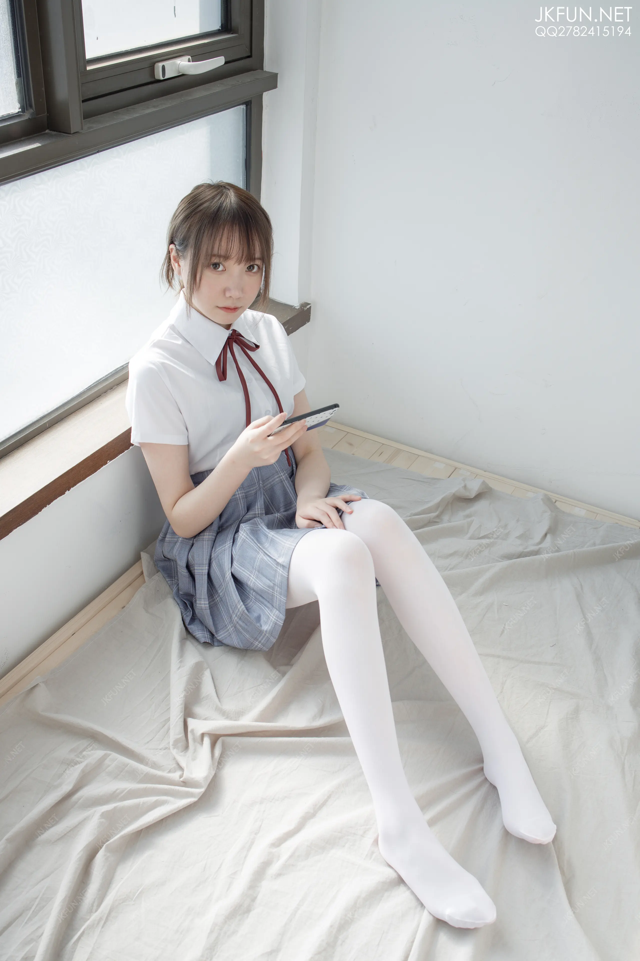 森萝财团 JKFUN Aika 可爱学妹丝足 [230P]