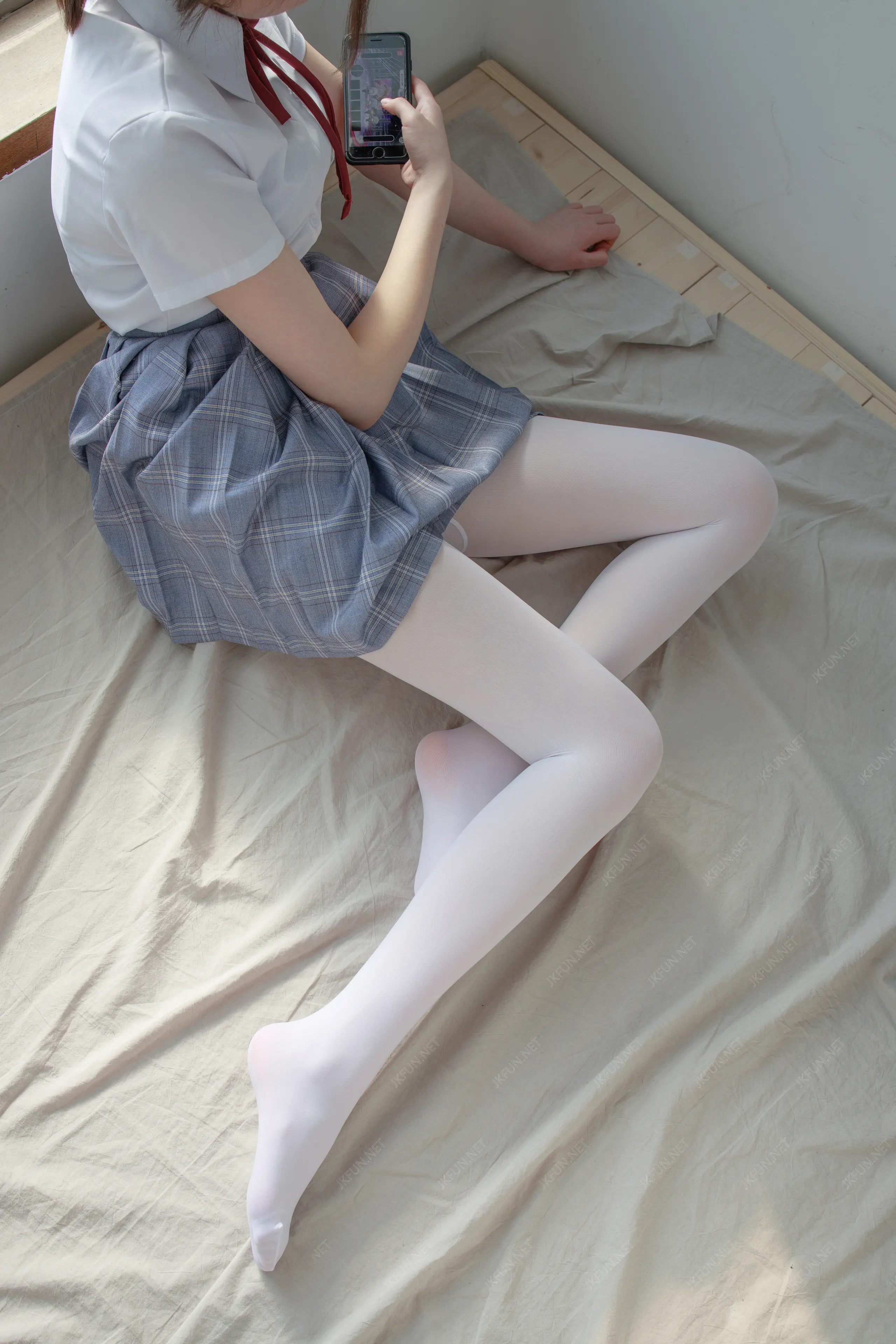 森萝财团 JKFUN Aika 可爱学妹丝足 [230P]