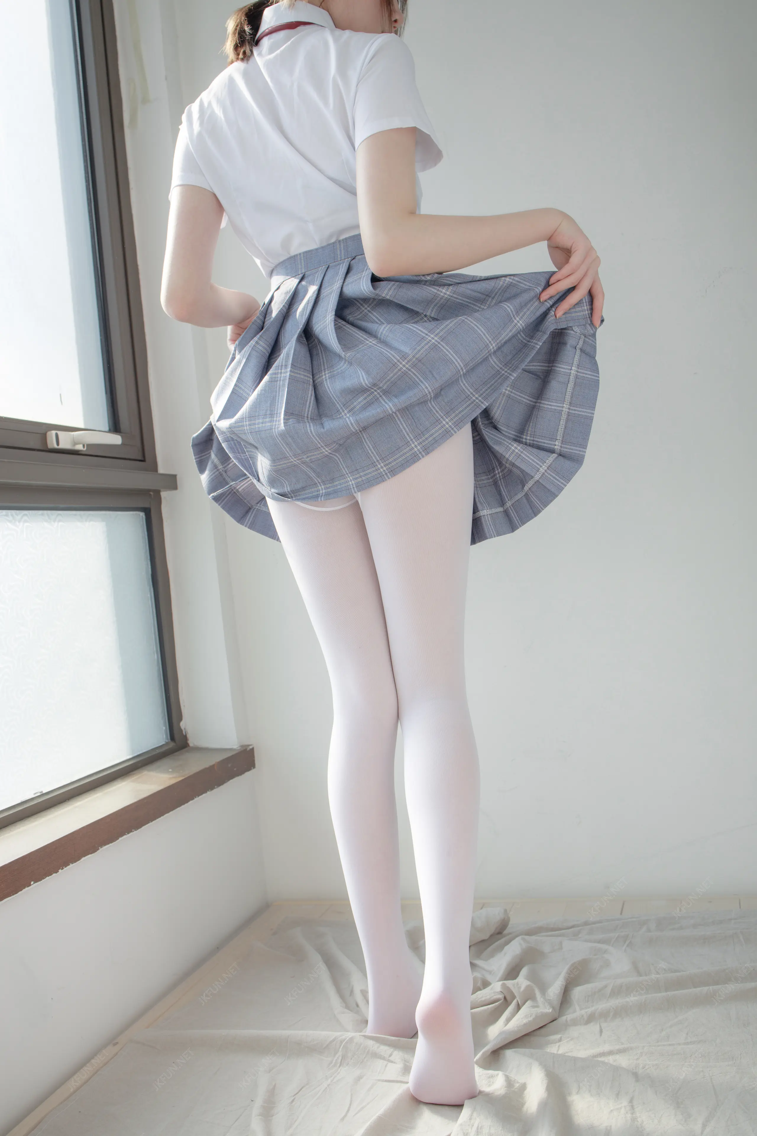 森萝财团 JKFUN Aika 可爱学妹丝足 [230P]