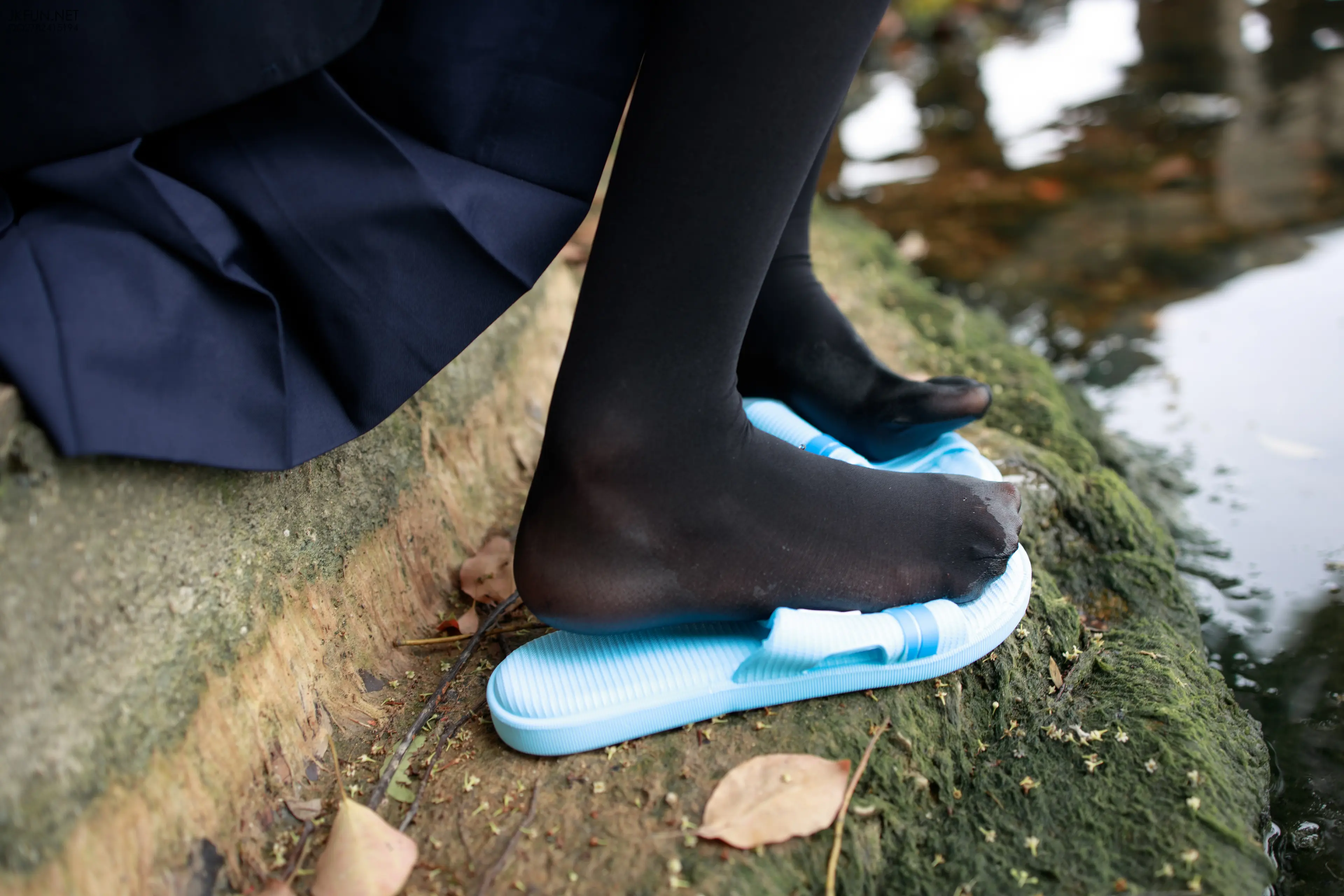 森萝财团 JKFUN Aika 日系黑丝 [140P]