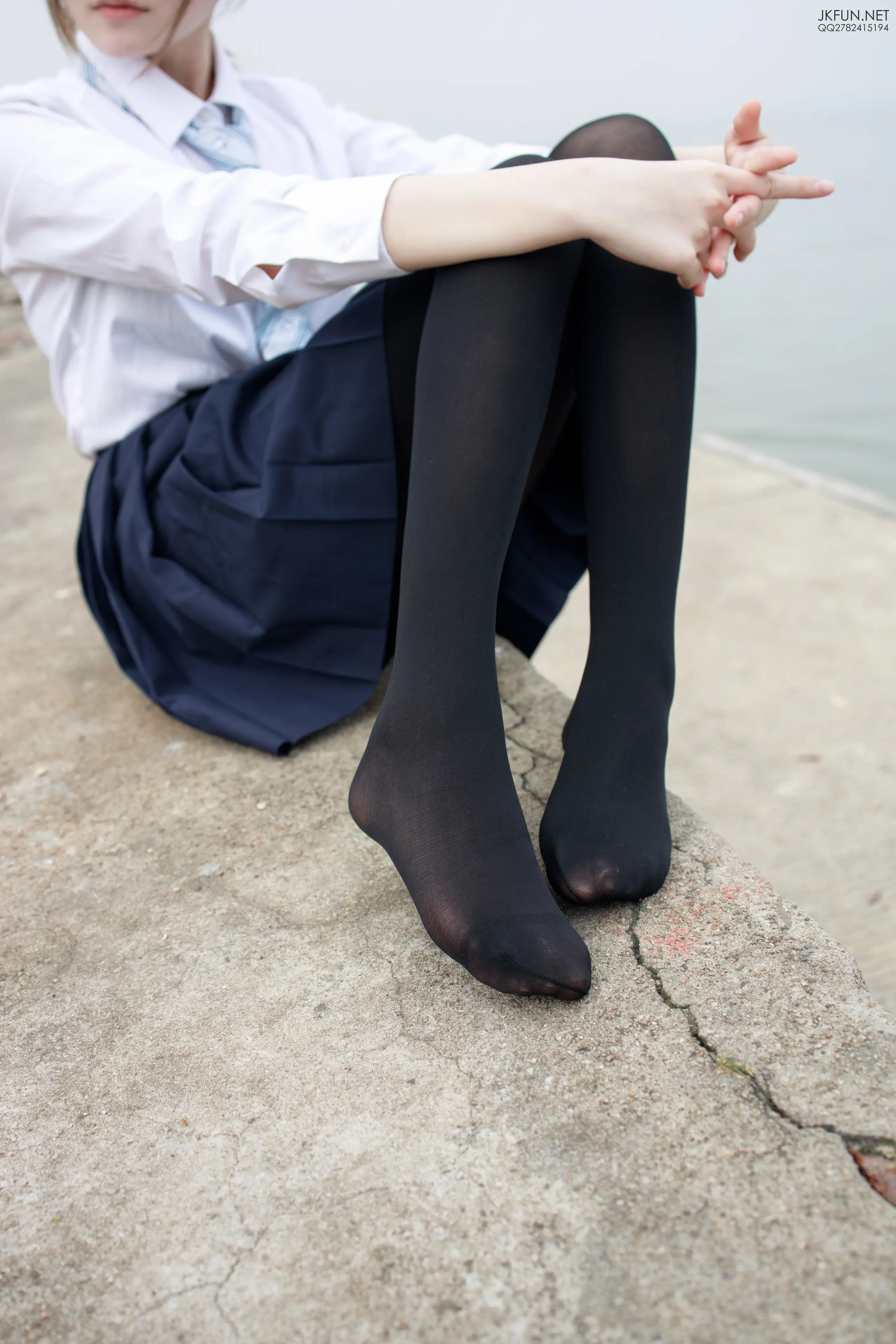 森萝财团 JKFUN Aika 日系黑丝 [140P]