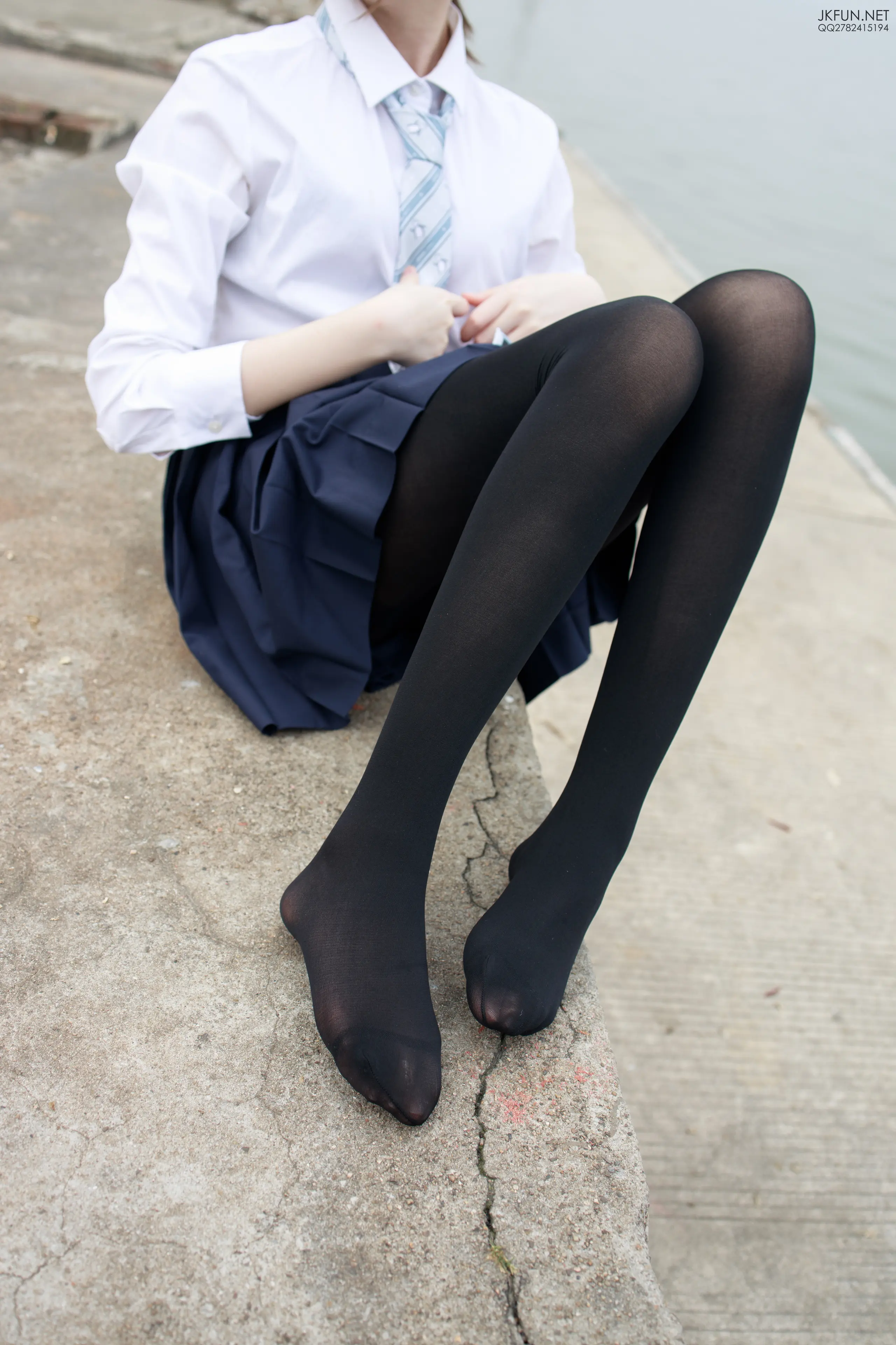 森萝财团 JKFUN Aika 日系黑丝 [140P]