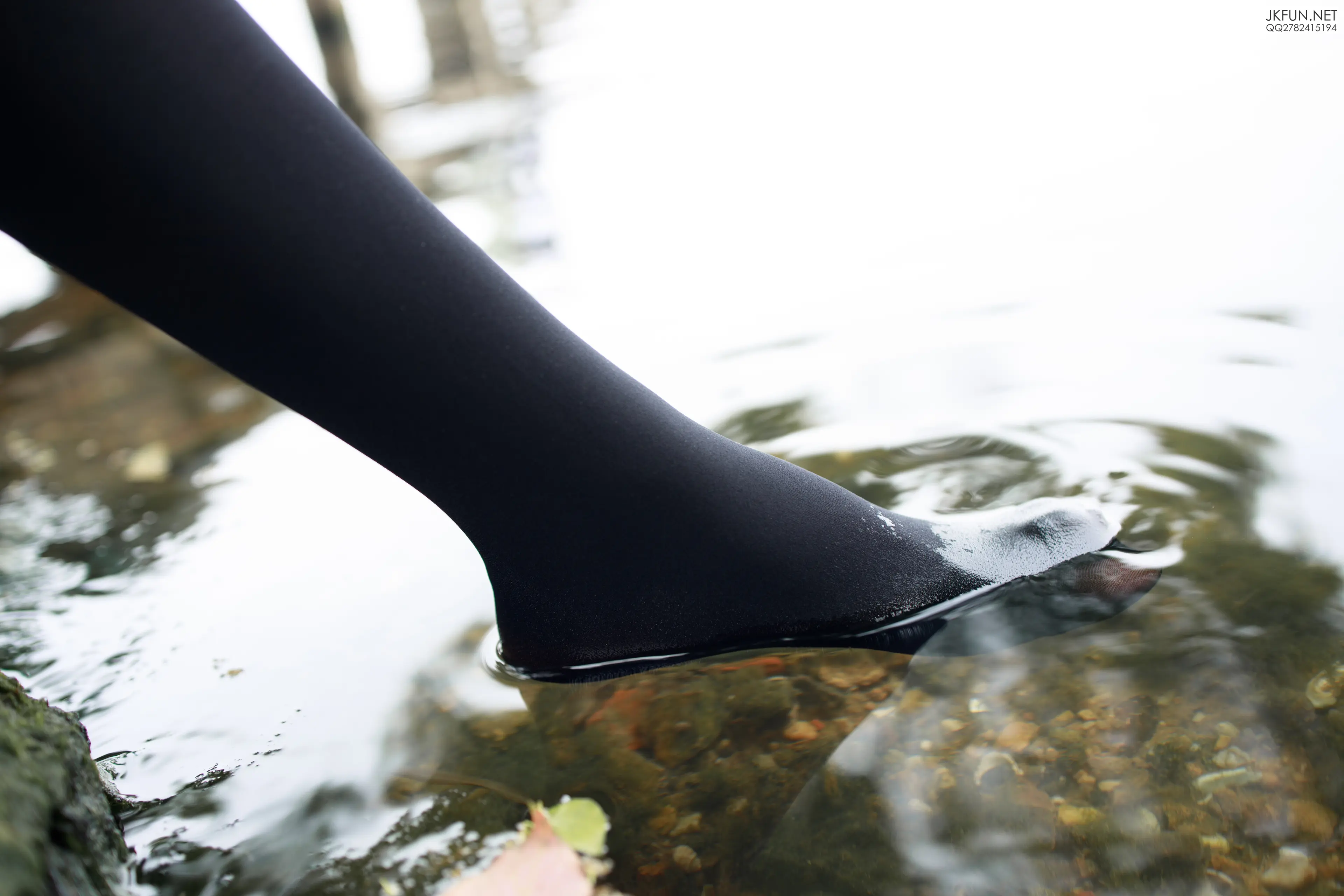 森萝财团 JKFUN Aika 日系黑丝 [140P]