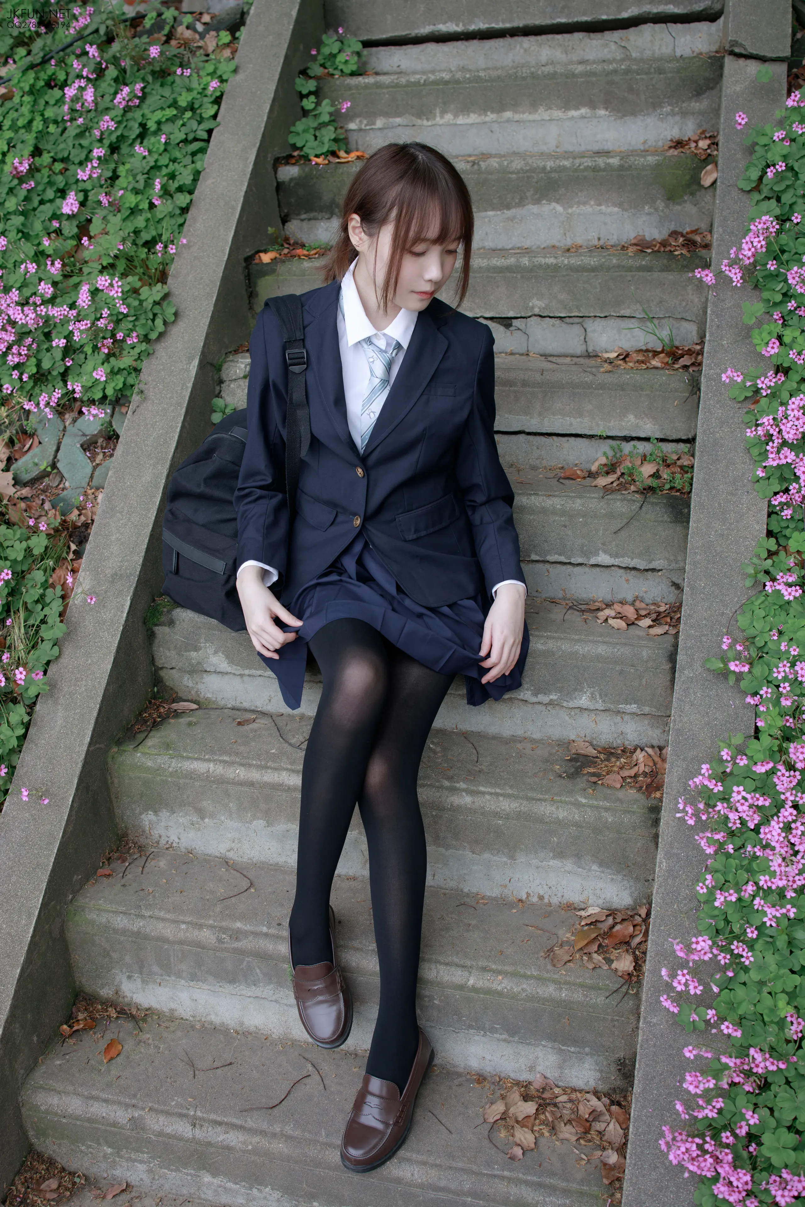 森萝财团 JKFUN Aika 日系黑丝 [140P]