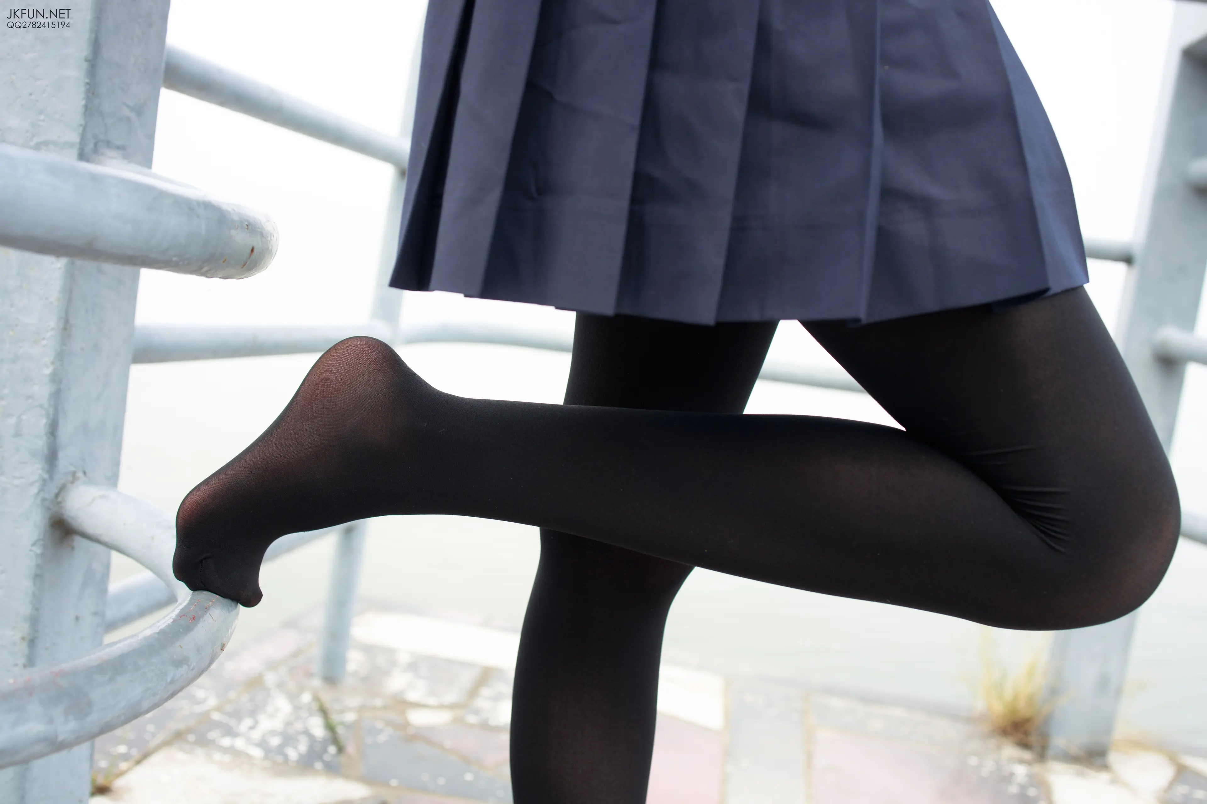 森萝财团 JKFUN Aika 日系黑丝 [140P]