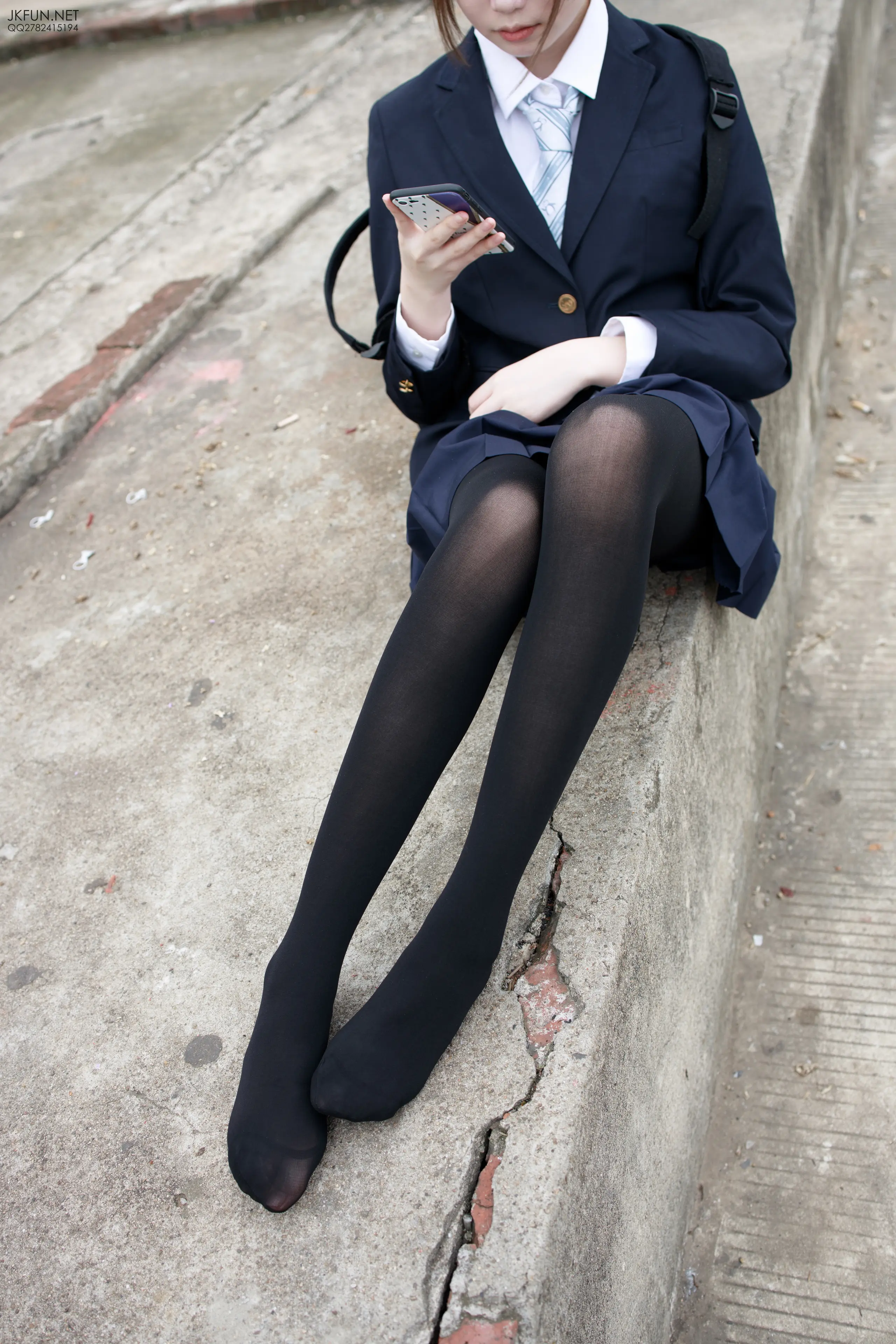 森萝财团 JKFUN Aika 日系黑丝 [140P]