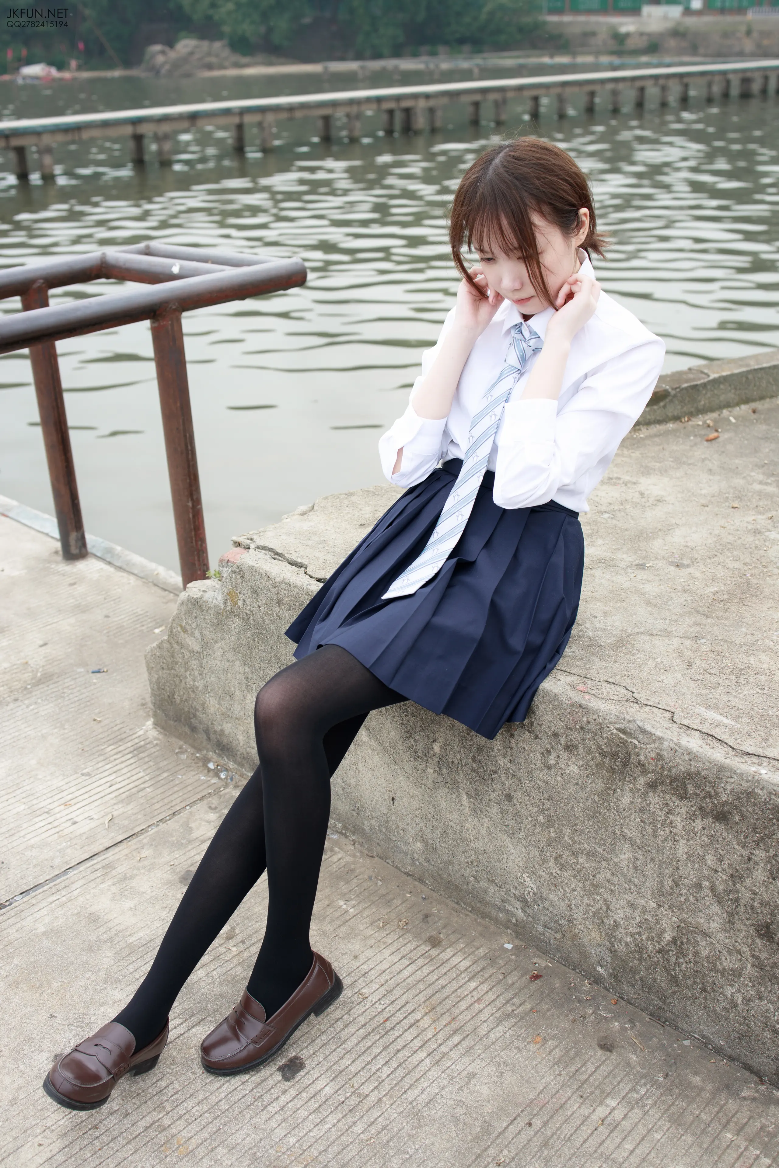 森萝财团 JKFUN Aika 日系黑丝 [140P]