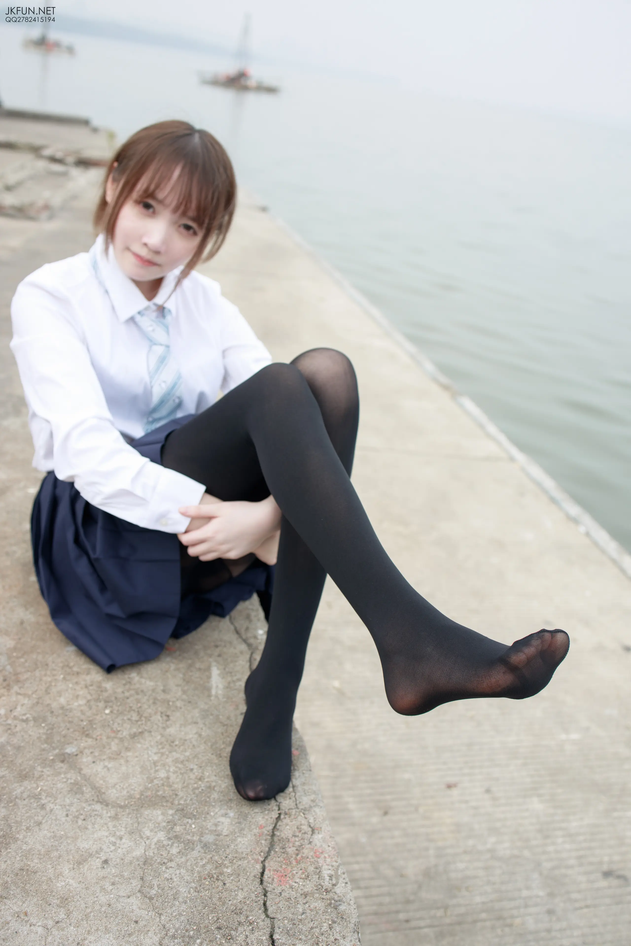 森萝财团 JKFUN Aika 日系黑丝 [140P]