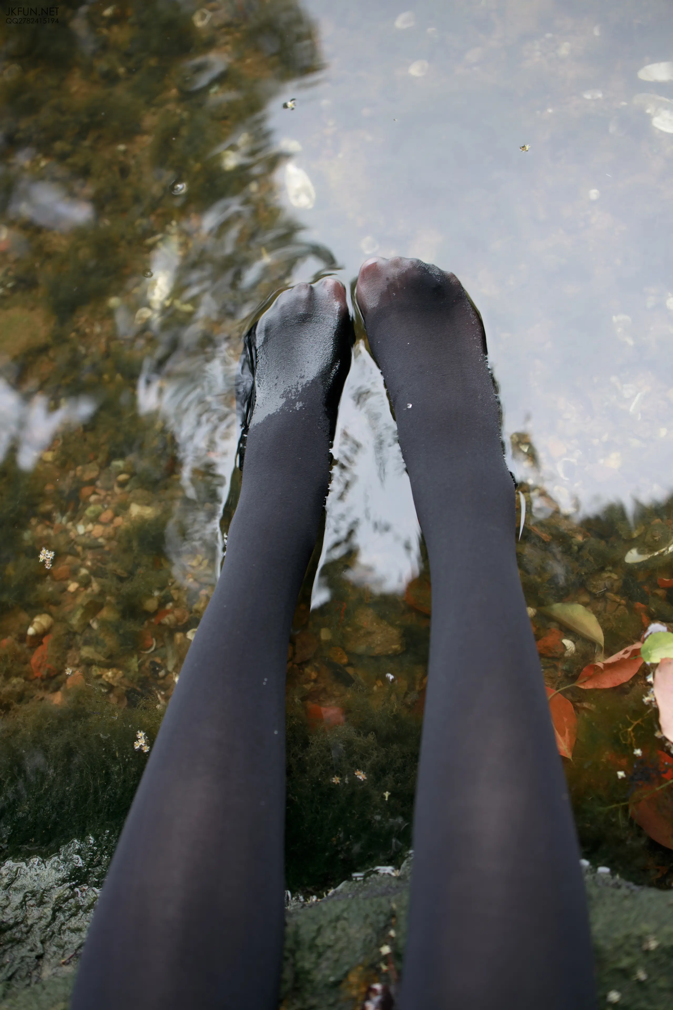 森萝财团 JKFUN Aika 日系黑丝 [140P]