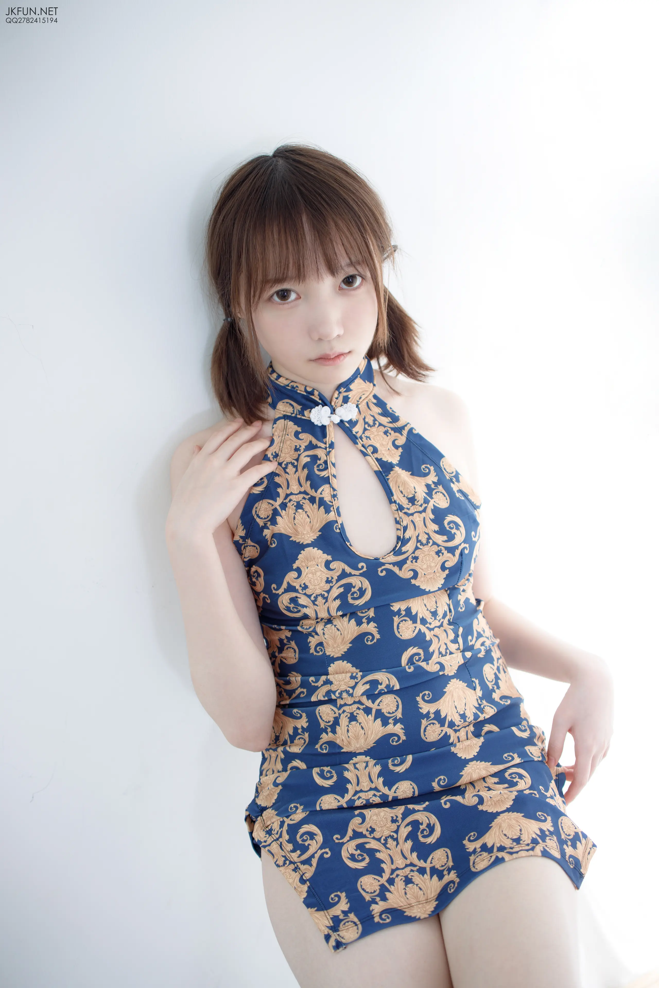 森萝财团 JKFUN Aika 60D白丝 踩酱肉包 [130P]