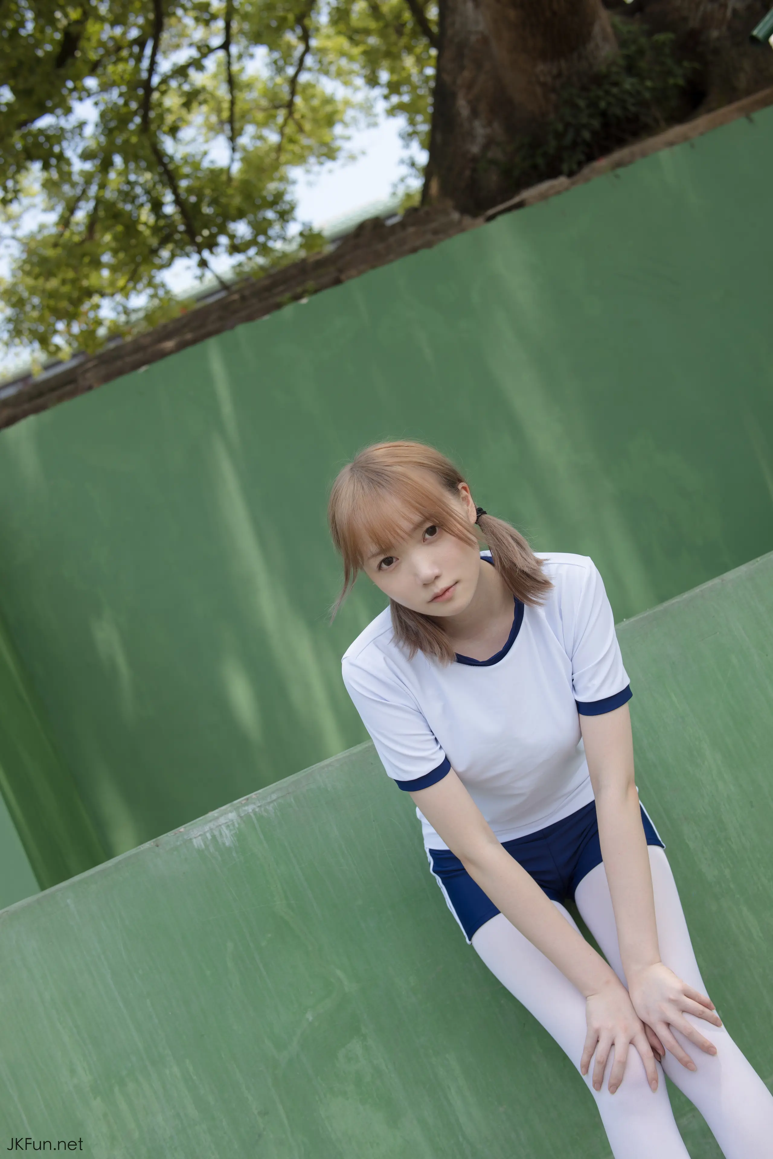 森萝财团 JKFUN Aika 80D白丝外景体操服 [107P]