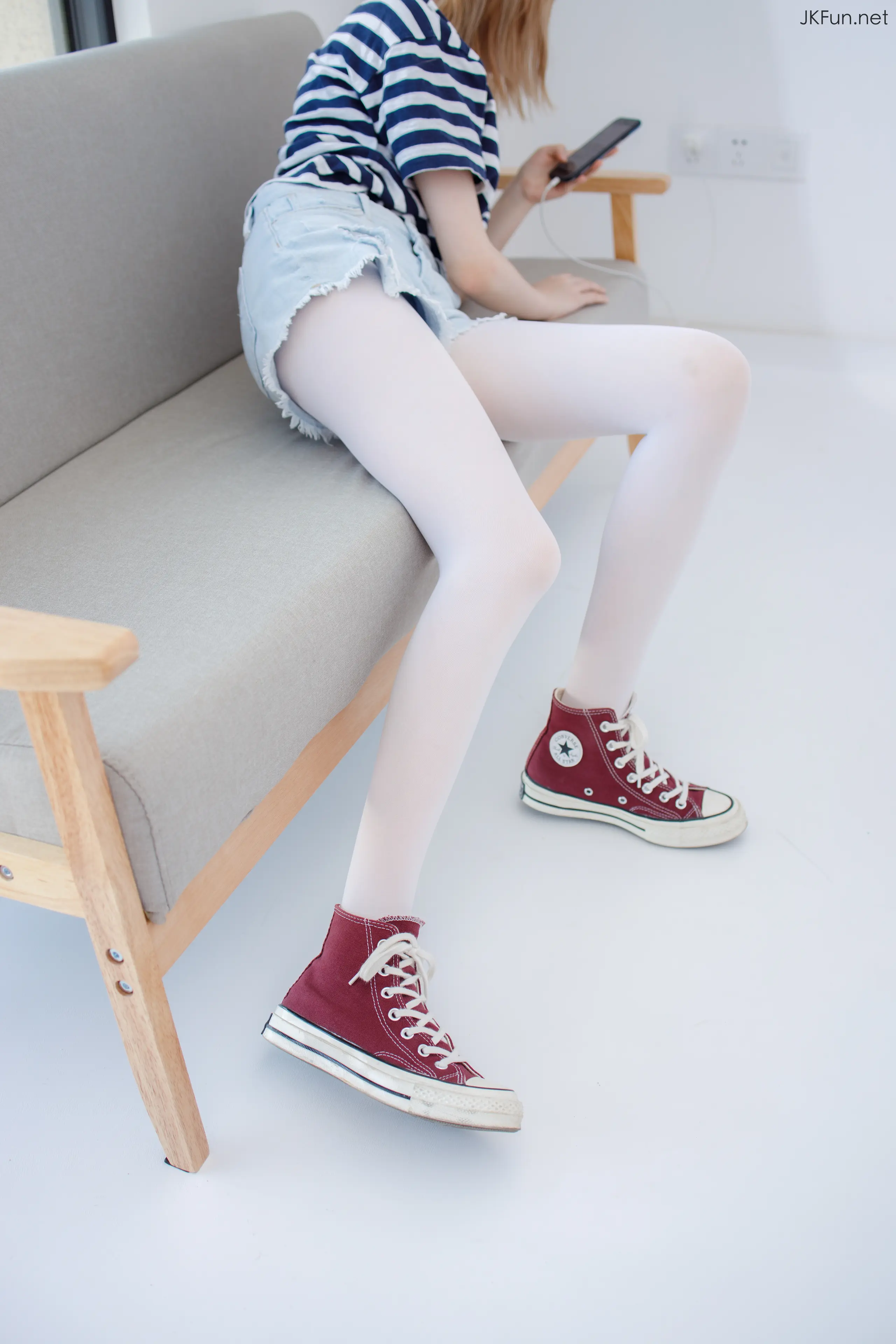 森萝财团 JKFUN Aika 80D白丝牛仔热裤 [98P]