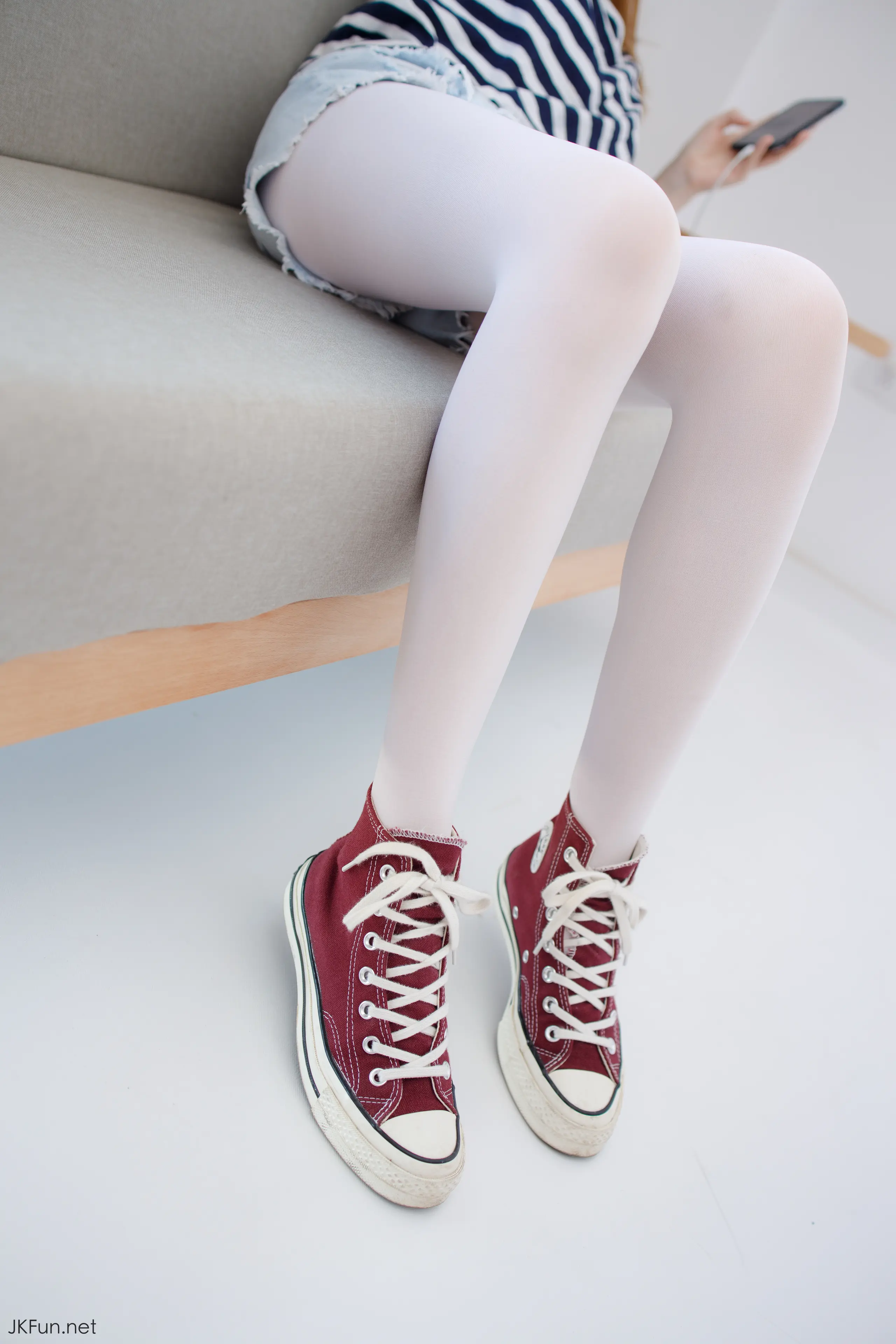 森萝财团 JKFUN Aika 80D白丝牛仔热裤 [98P]