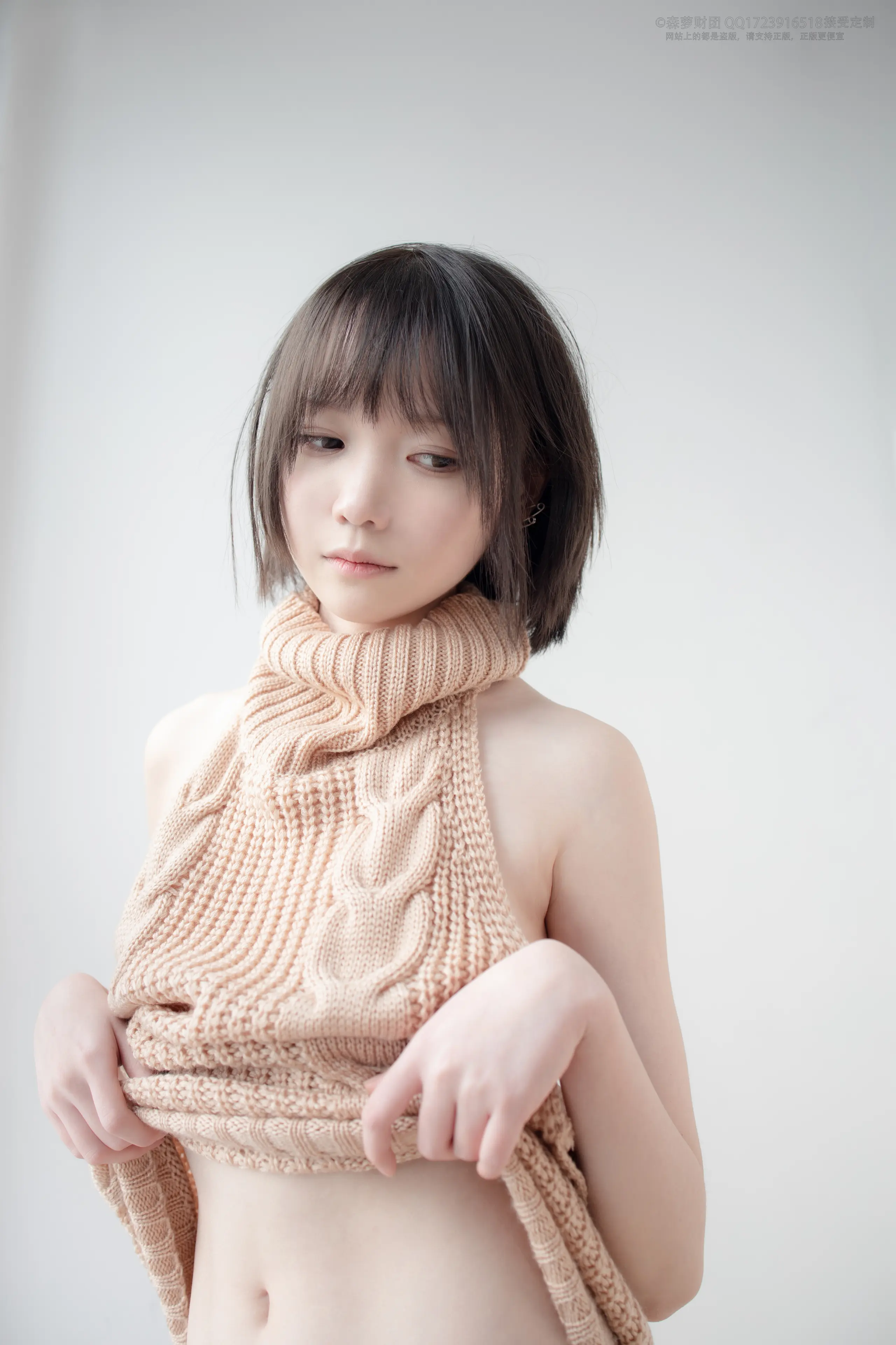 森萝财团 LOVEPLUS 露背毛衣80D白丝 [97P]