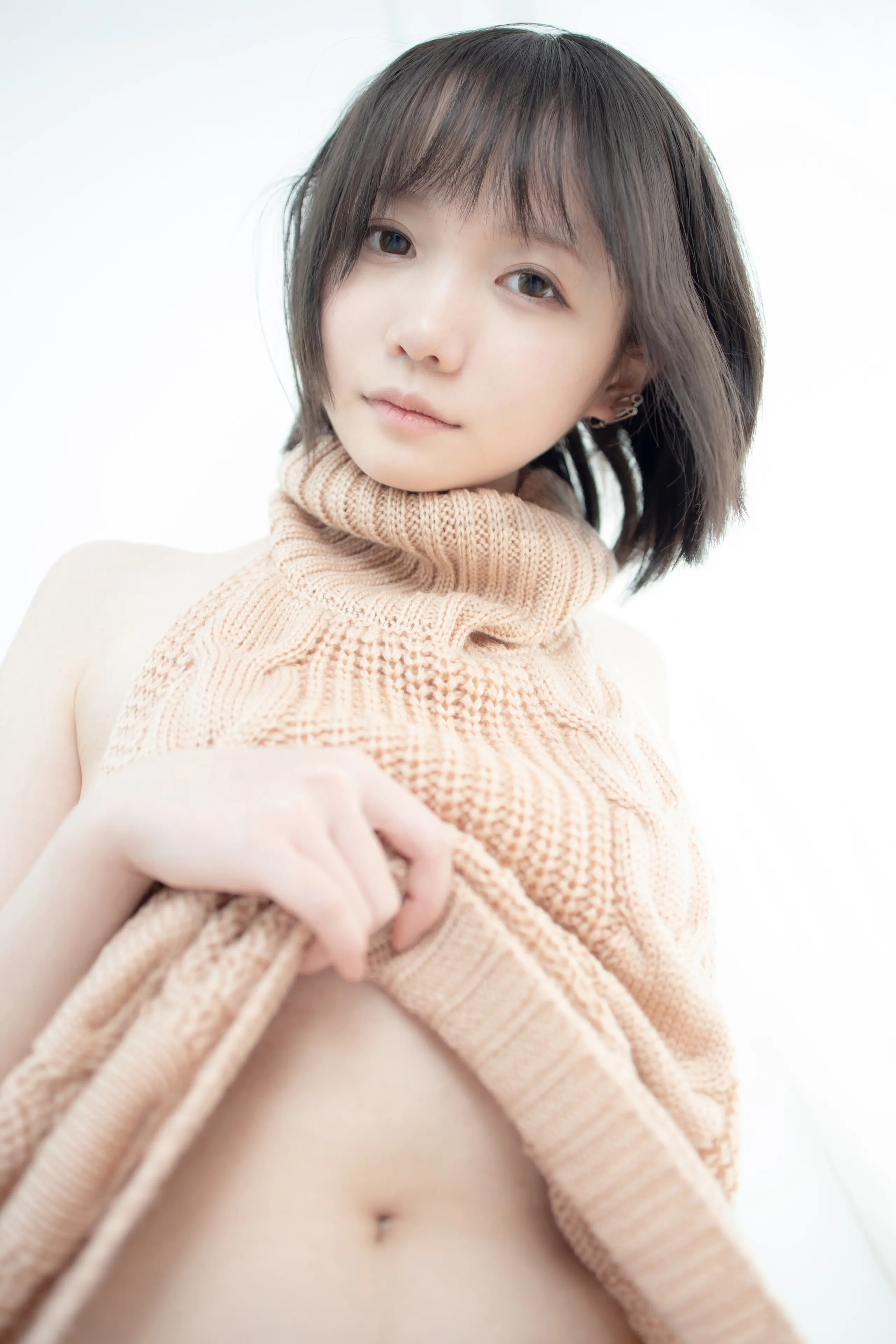 森萝财团 LOVEPLUS 露背毛衣80D白丝 [97P]