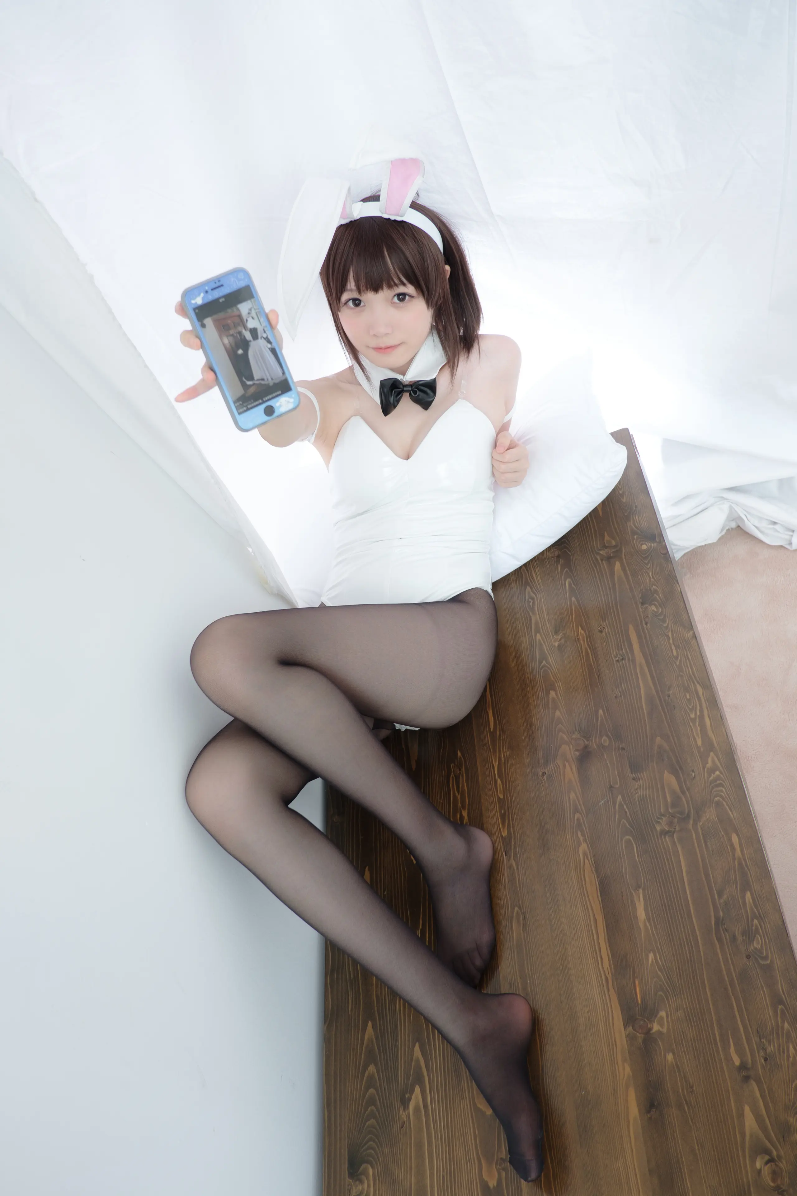 森萝财团 LOVEPLUS 黑丝网袜兔女郎 [148P]