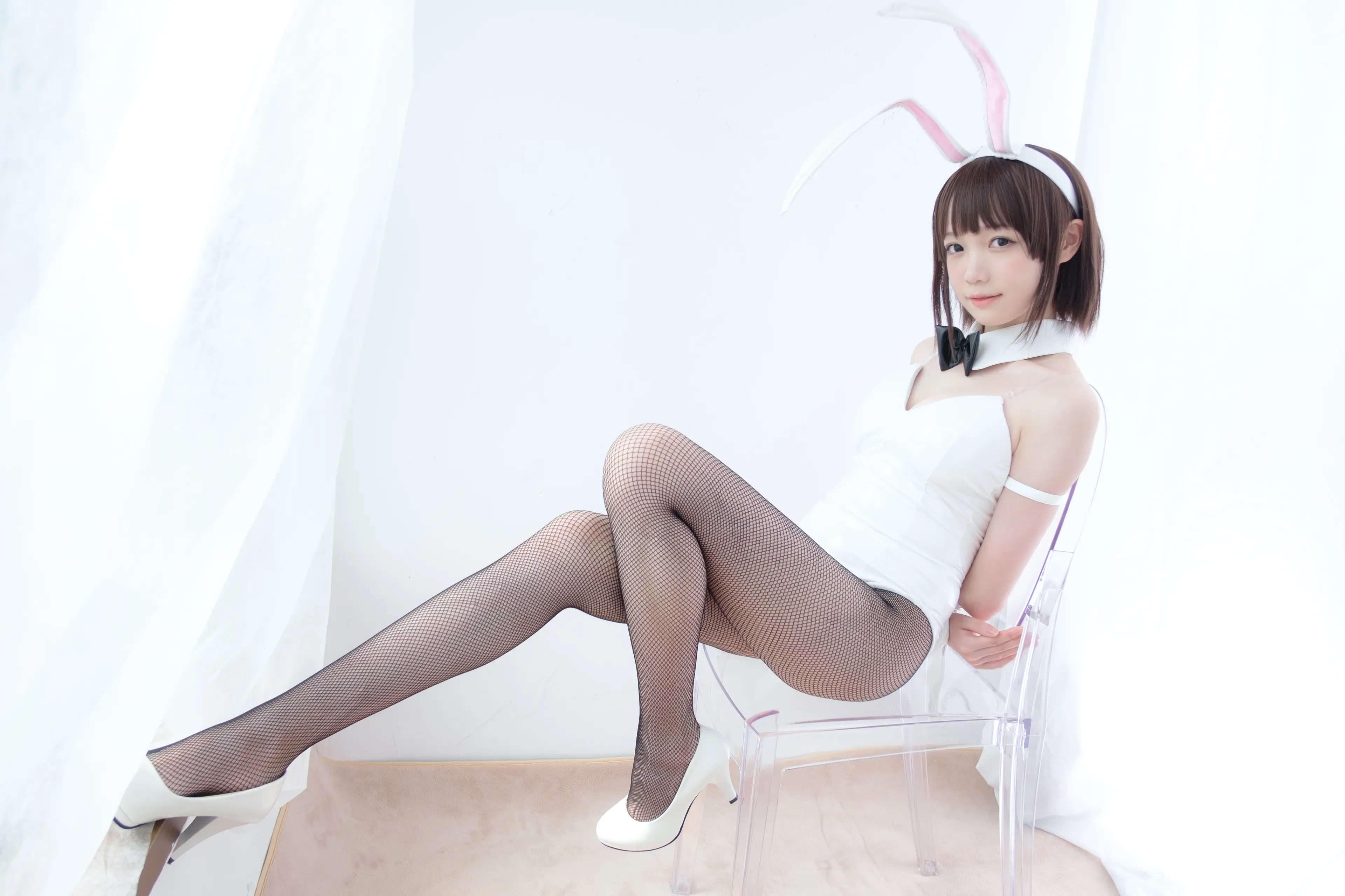 森萝财团 LOVEPLUS 黑丝网袜兔女郎 [148P]