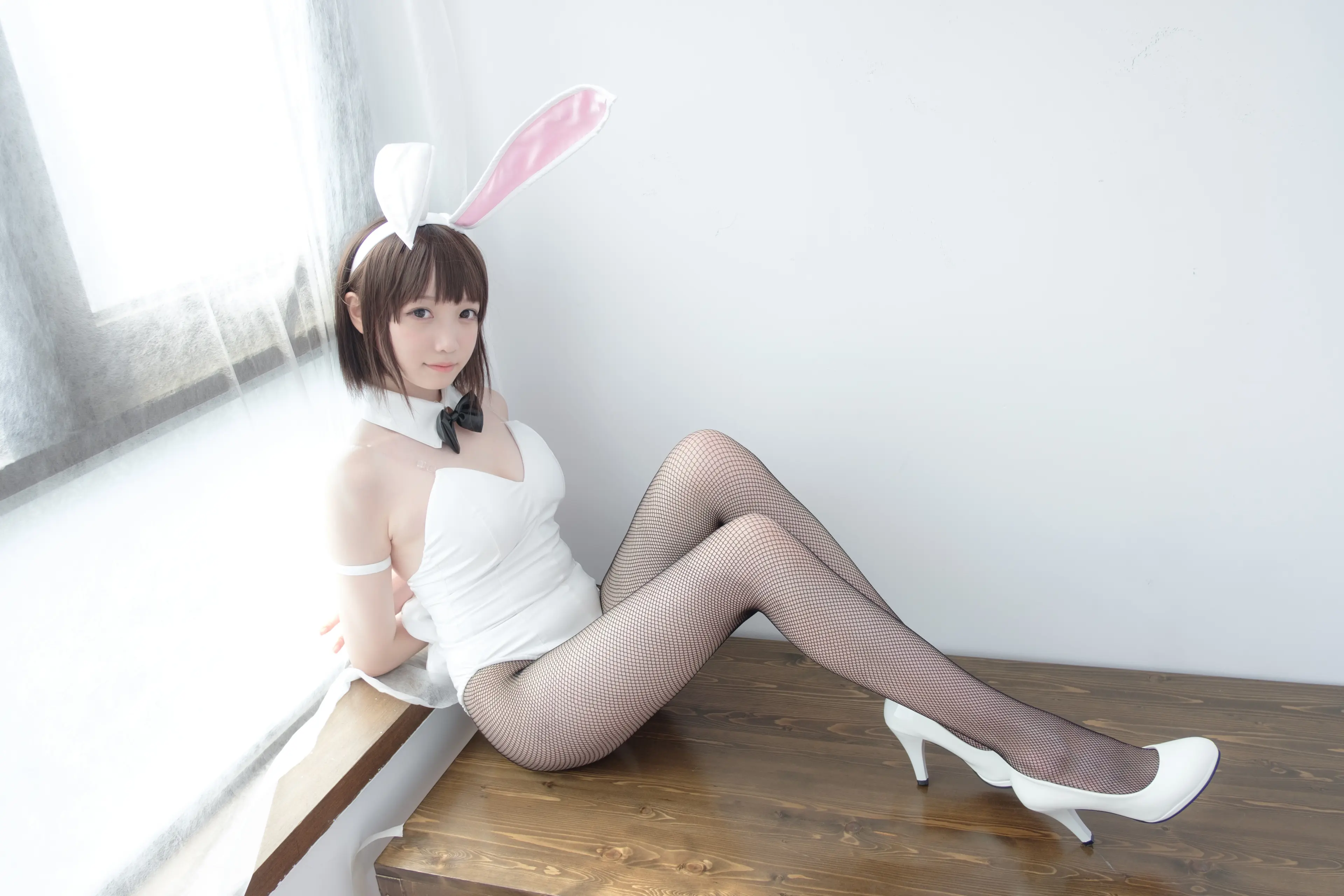 森萝财团 LOVEPLUS 黑丝网袜兔女郎 [148P]