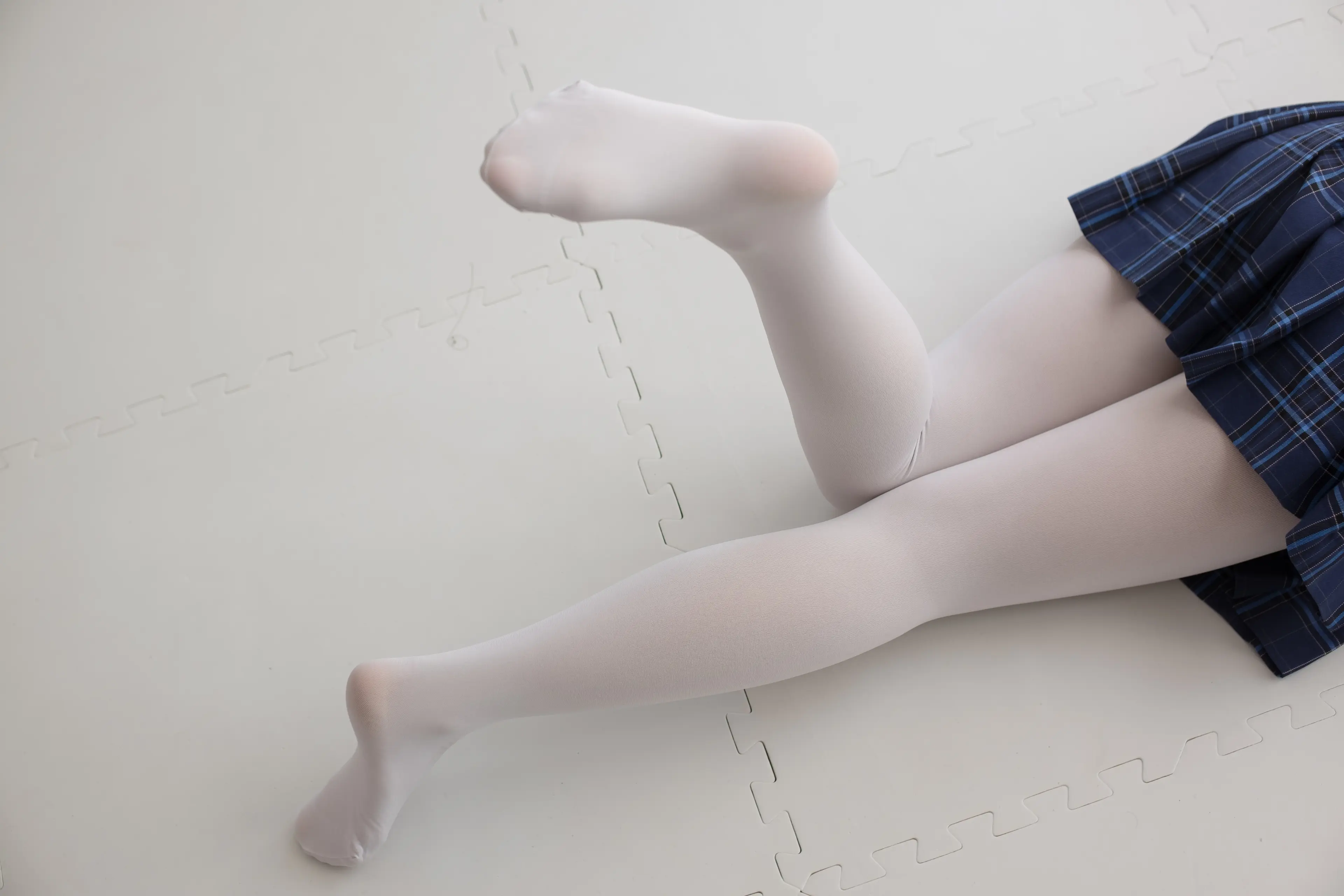 森萝财团 R15 心中的白丝 [114P]