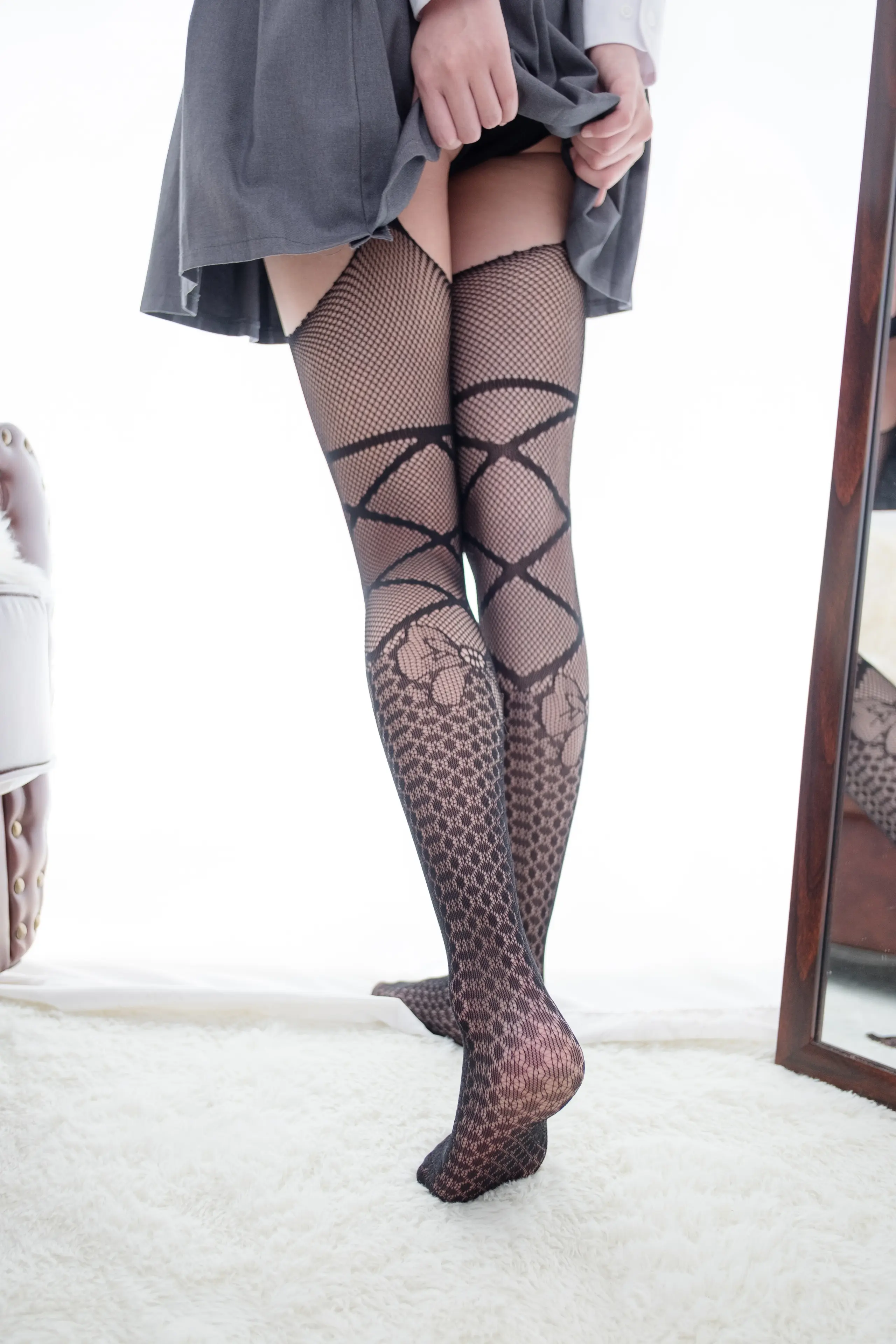 森萝财团 R15 情趣黑网 [90P]