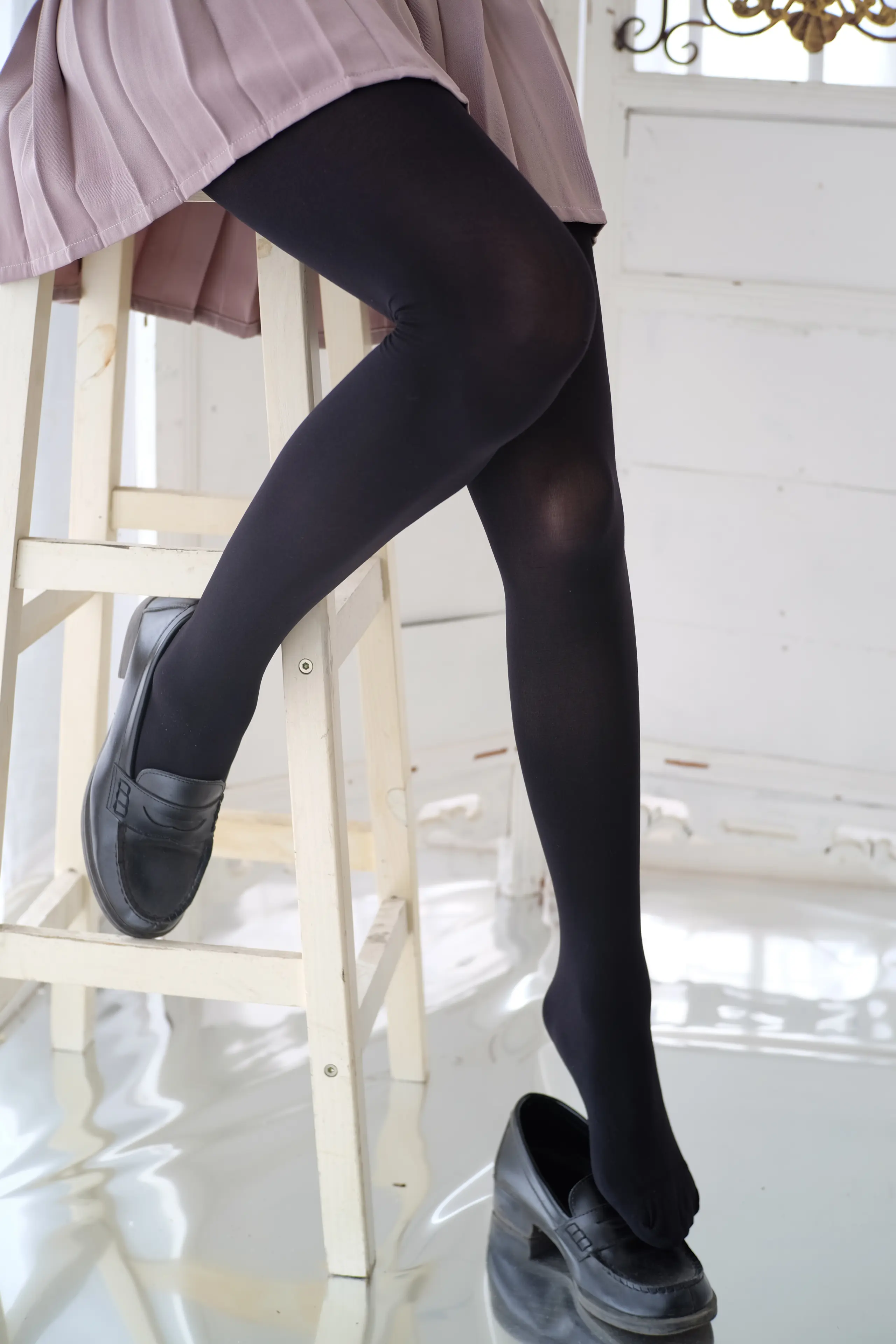 森萝财团 R15 慢慢脱下你的黑丝 [78P]