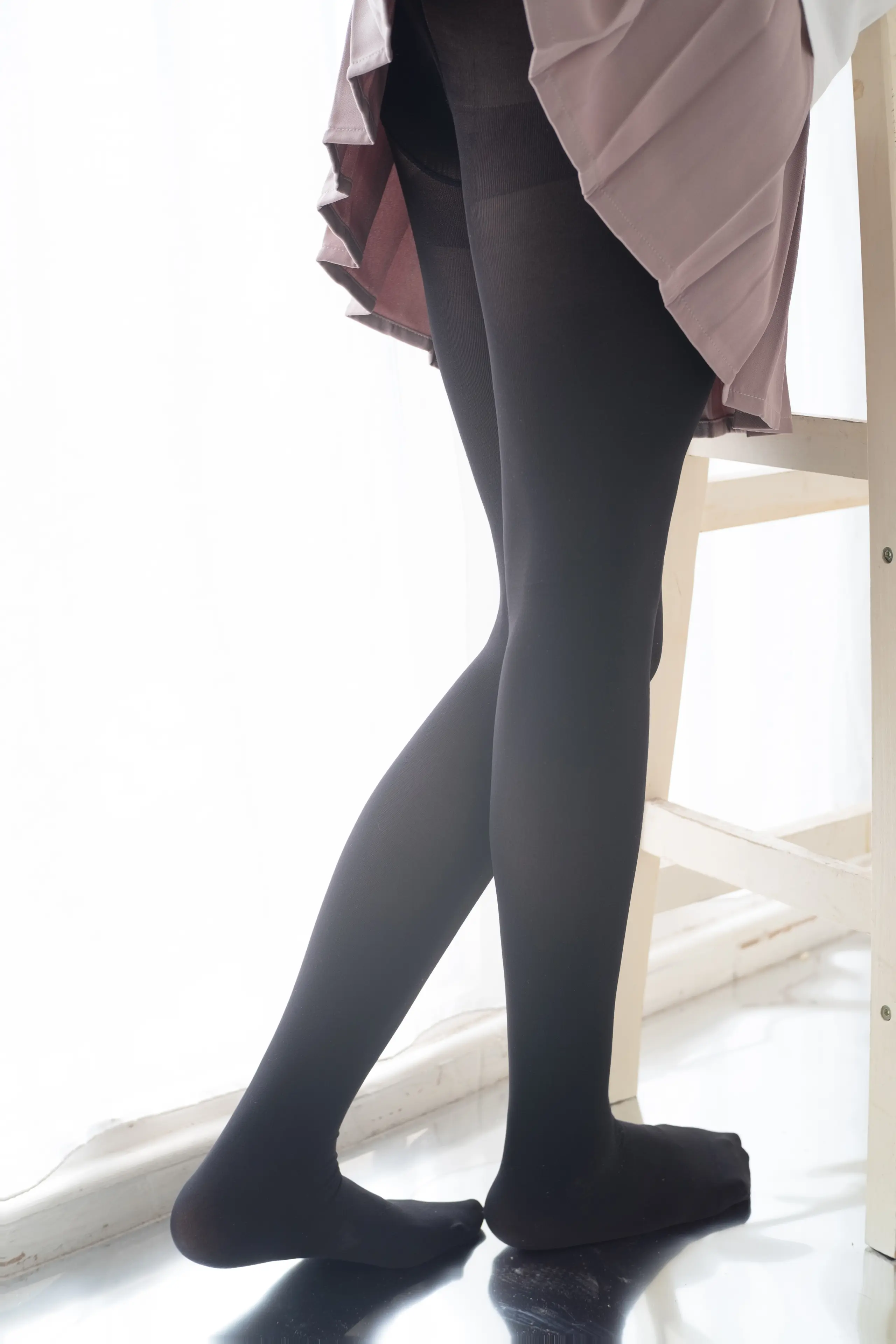 森萝财团 R15 慢慢脱下你的黑丝 [78P]