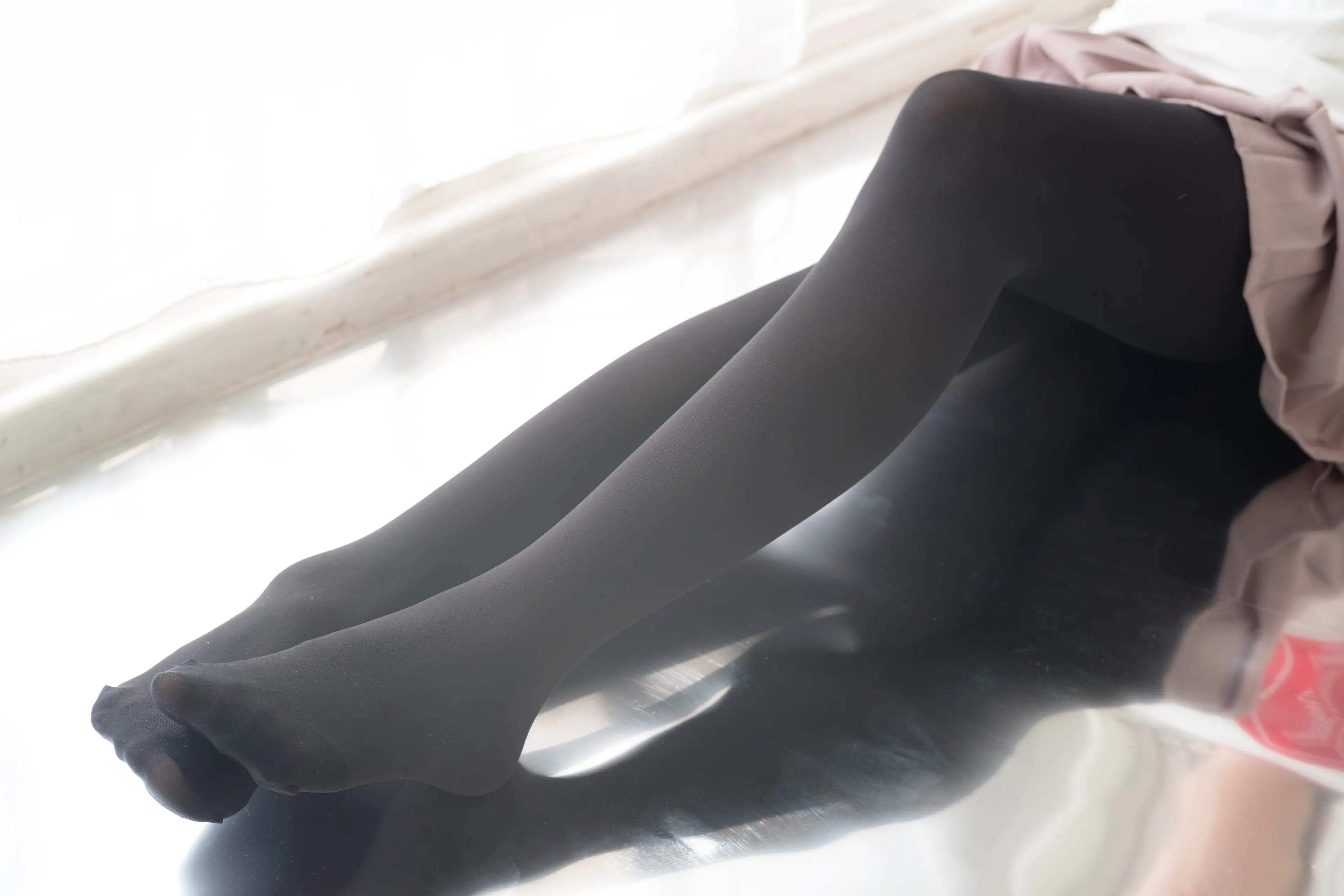 森萝财团 R15 慢慢脱下你的黑丝 [78P]