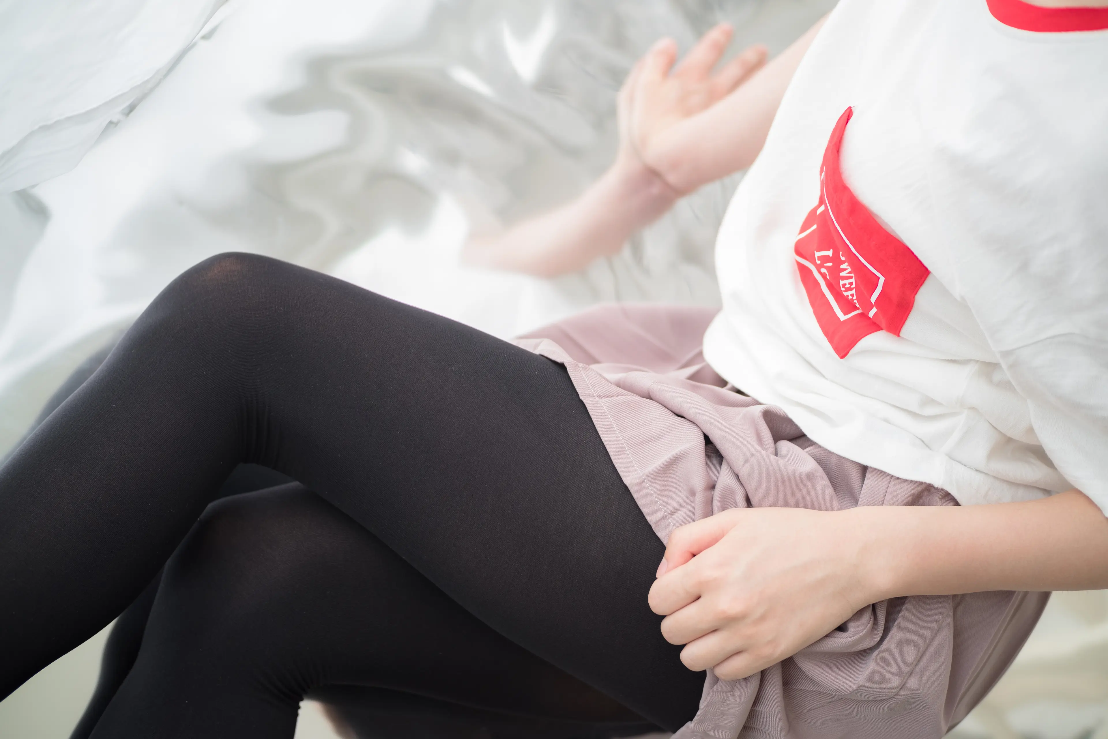 森萝财团 R15 慢慢脱下你的黑丝 [78P]