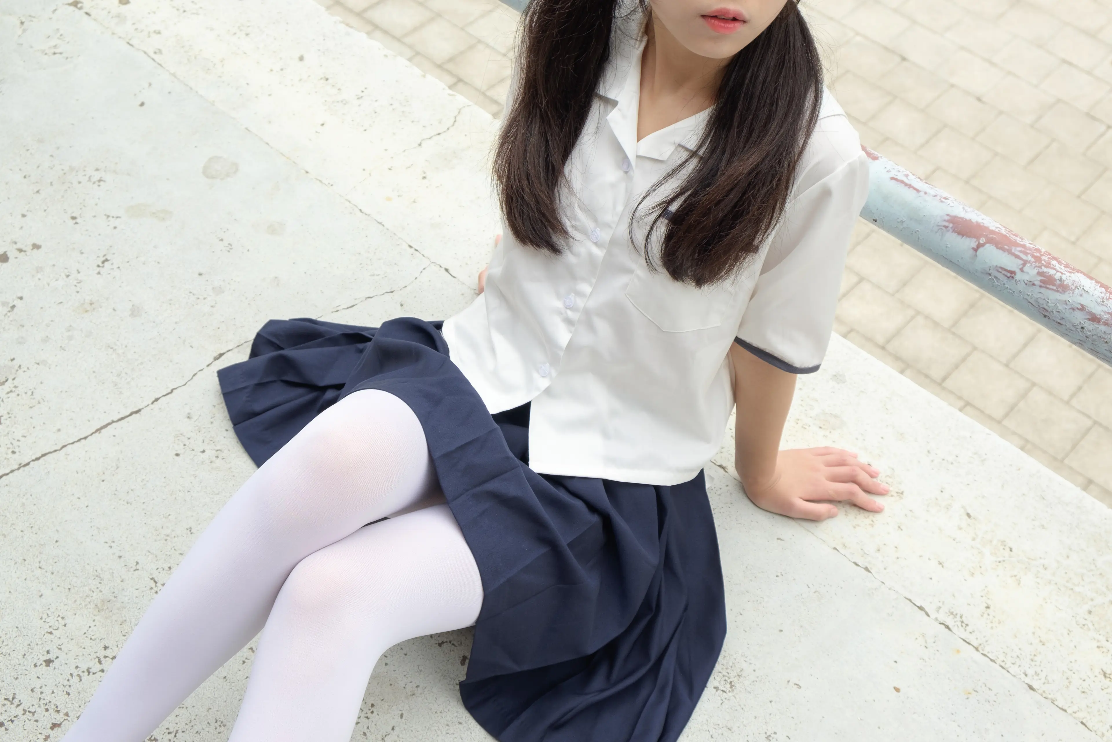 森萝财团 R15 户外白丝秀 [102P]