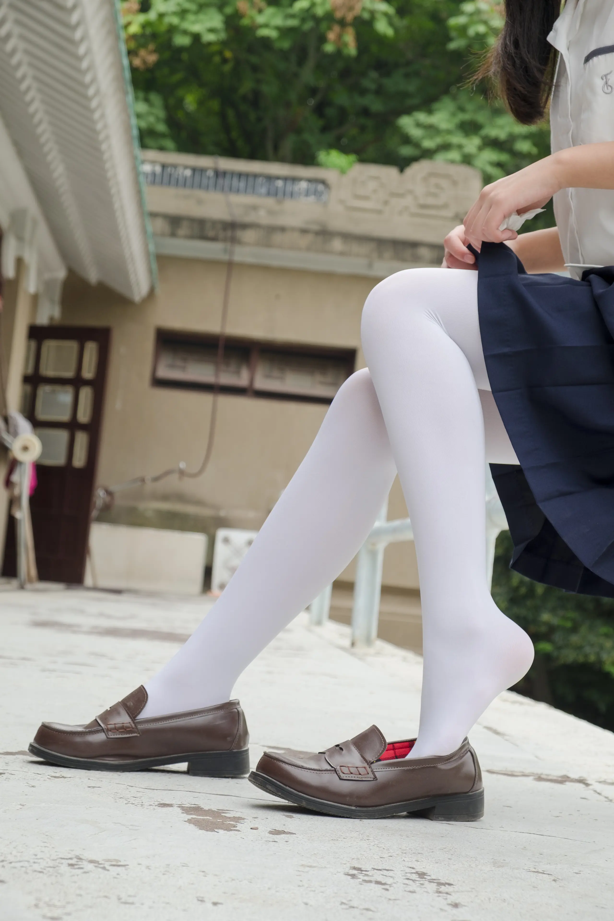 森萝财团 R15 户外白丝秀 [102P]