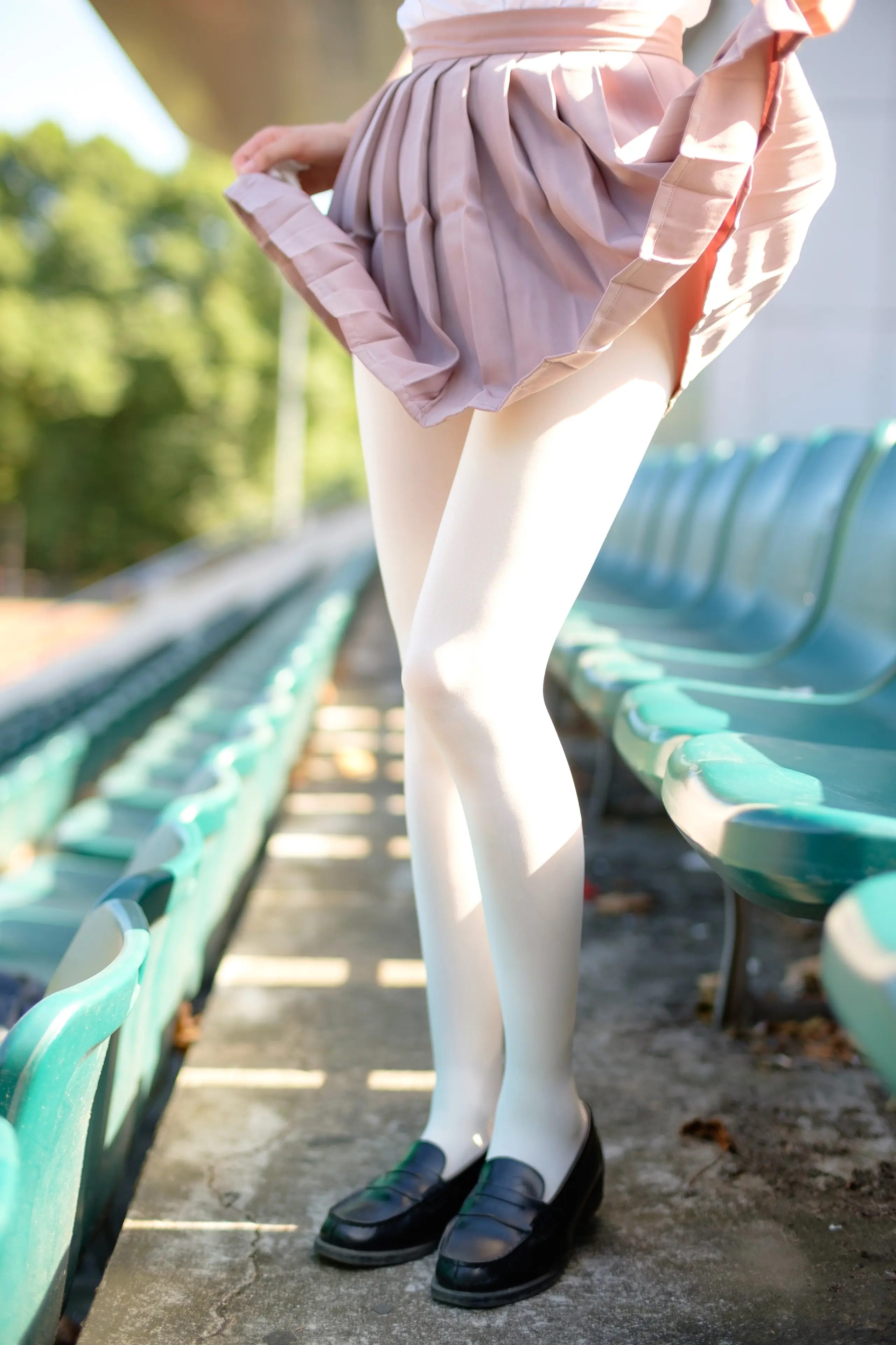 森萝财团 R15 操场上的白丝 [67P]