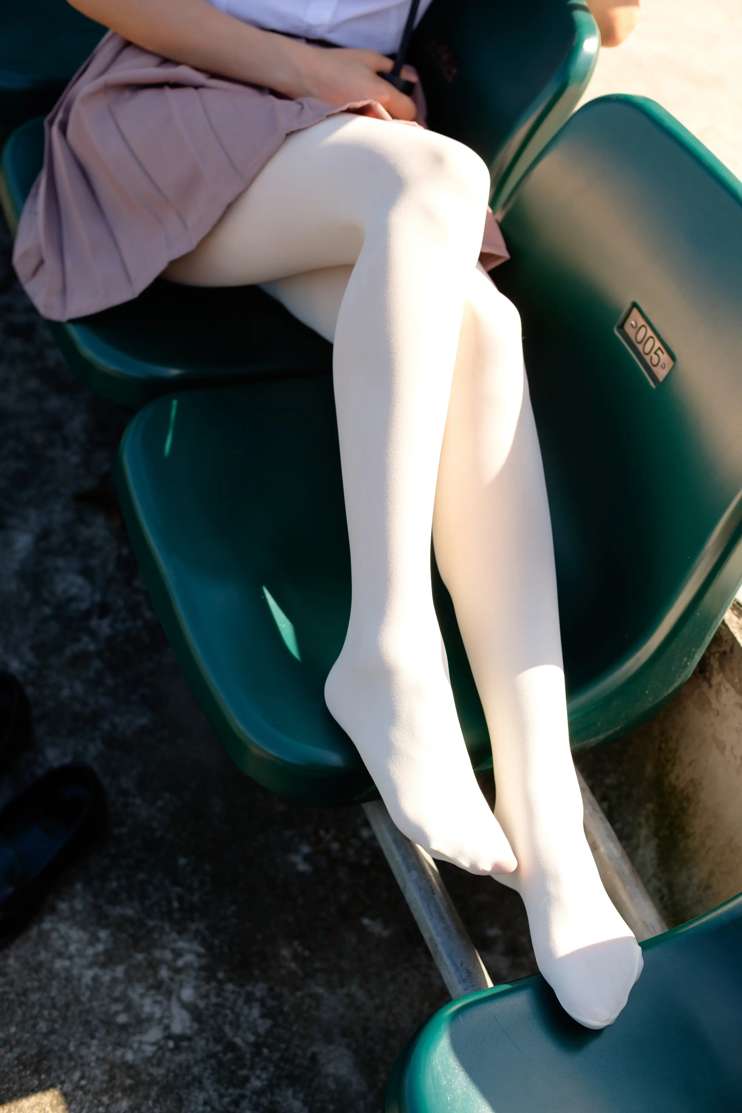 森萝财团 R15 操场上的白丝 [67P]