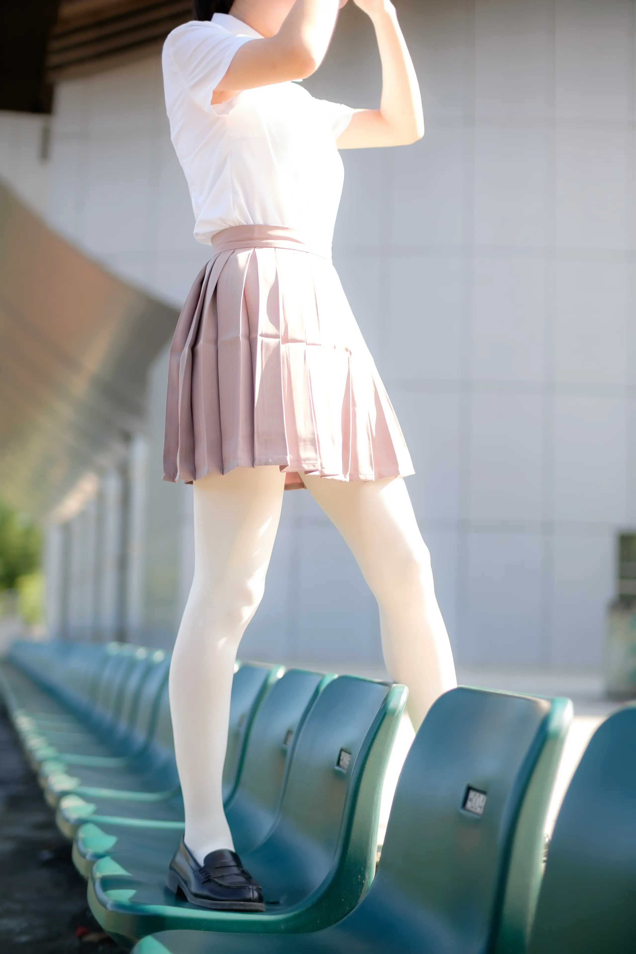 森萝财团 R15 操场上的白丝 [67P]