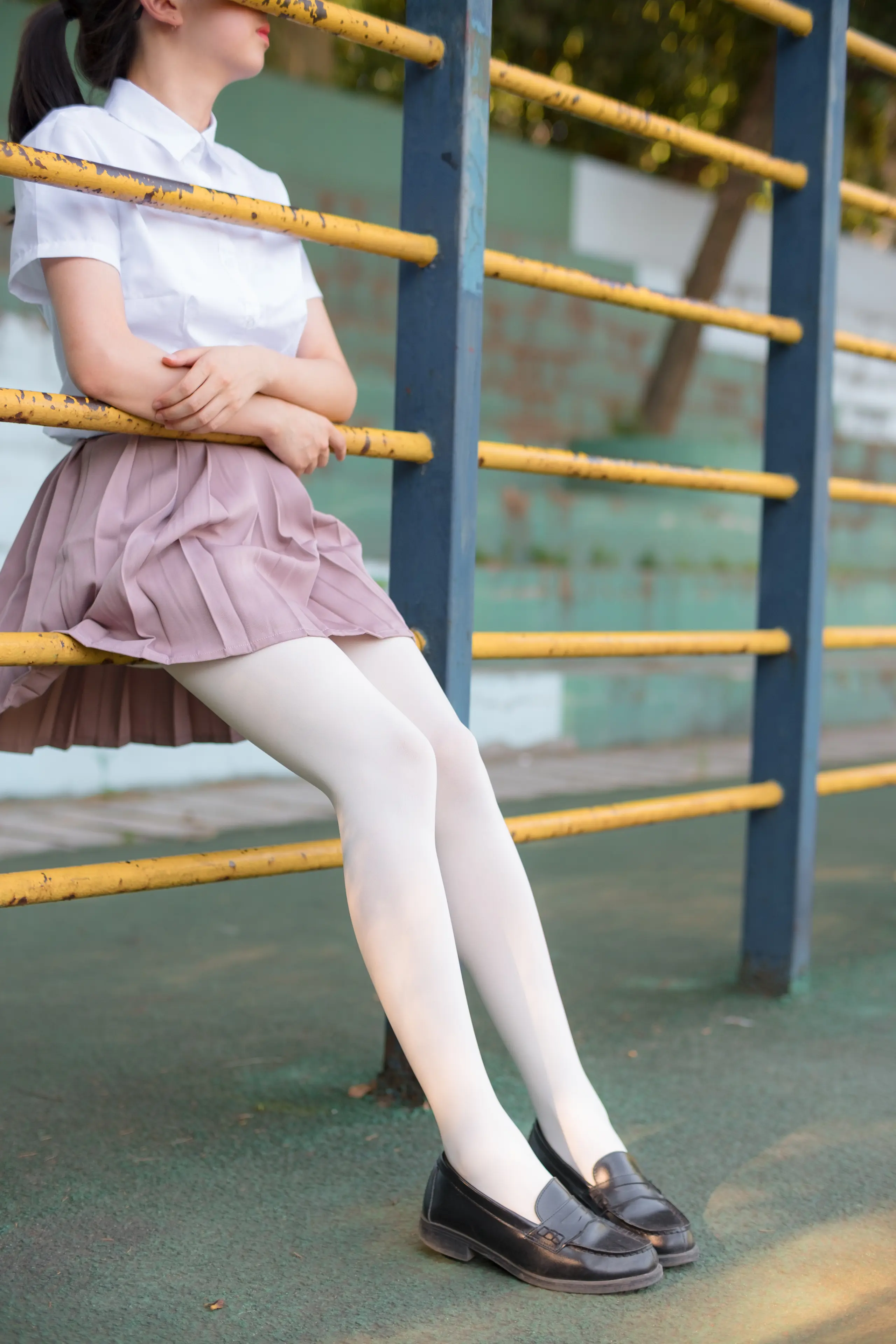 森萝财团 R15 操场上的白丝 [67P]