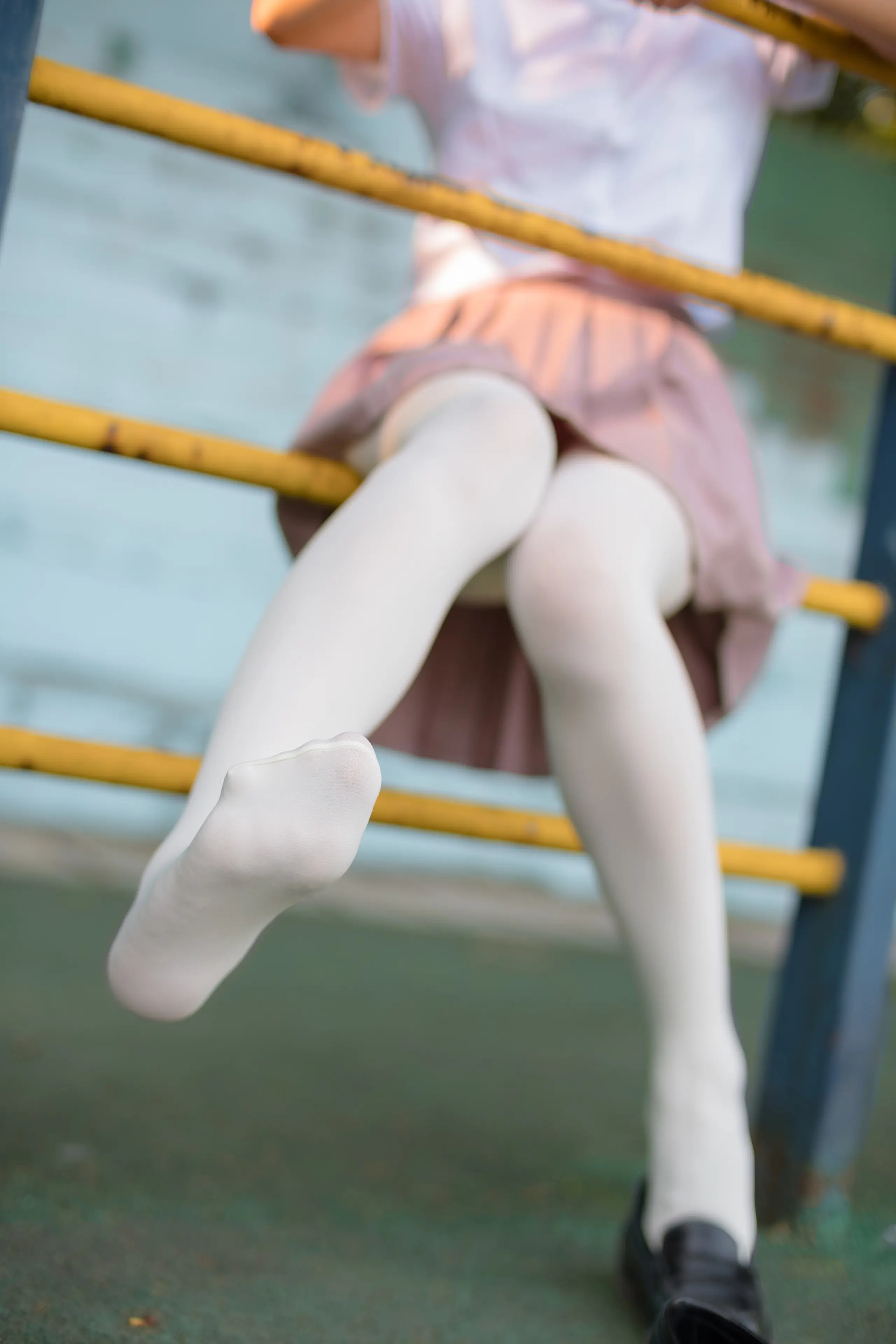 森萝财团 R15 操场上的白丝 [67P]