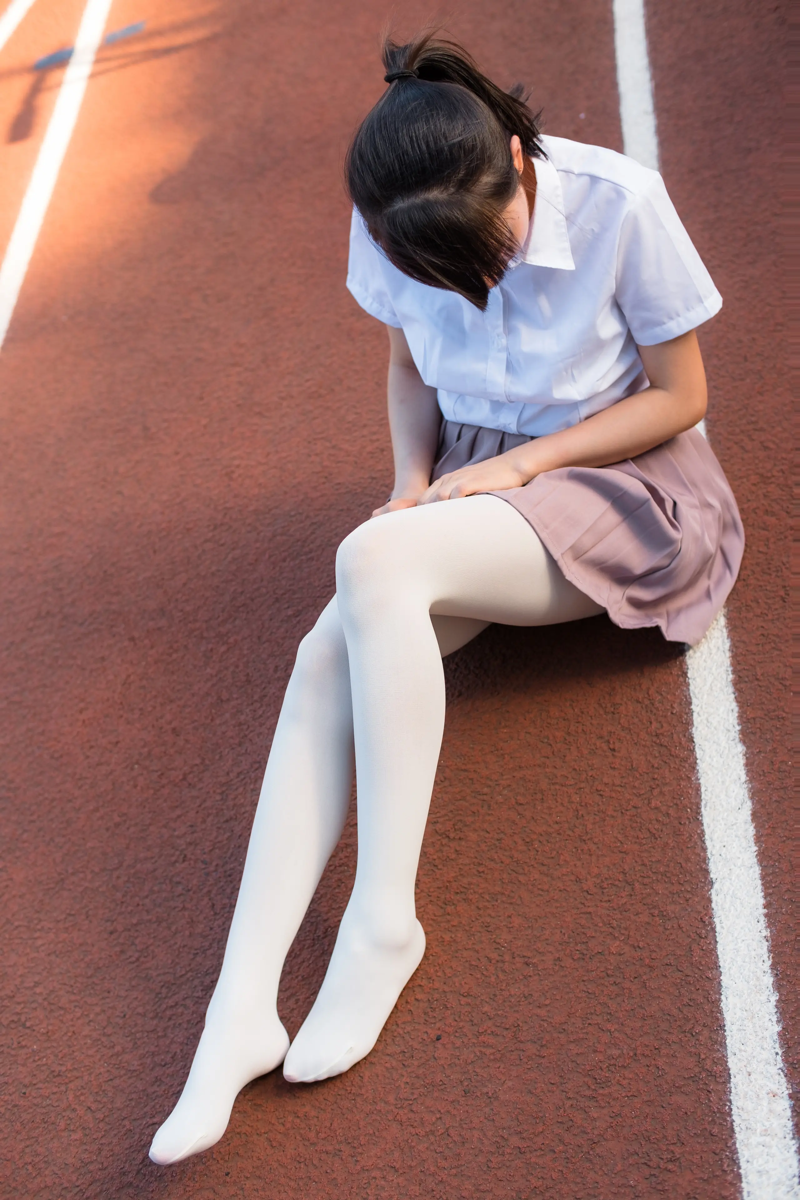 森萝财团 R15 操场上的白丝 [67P]