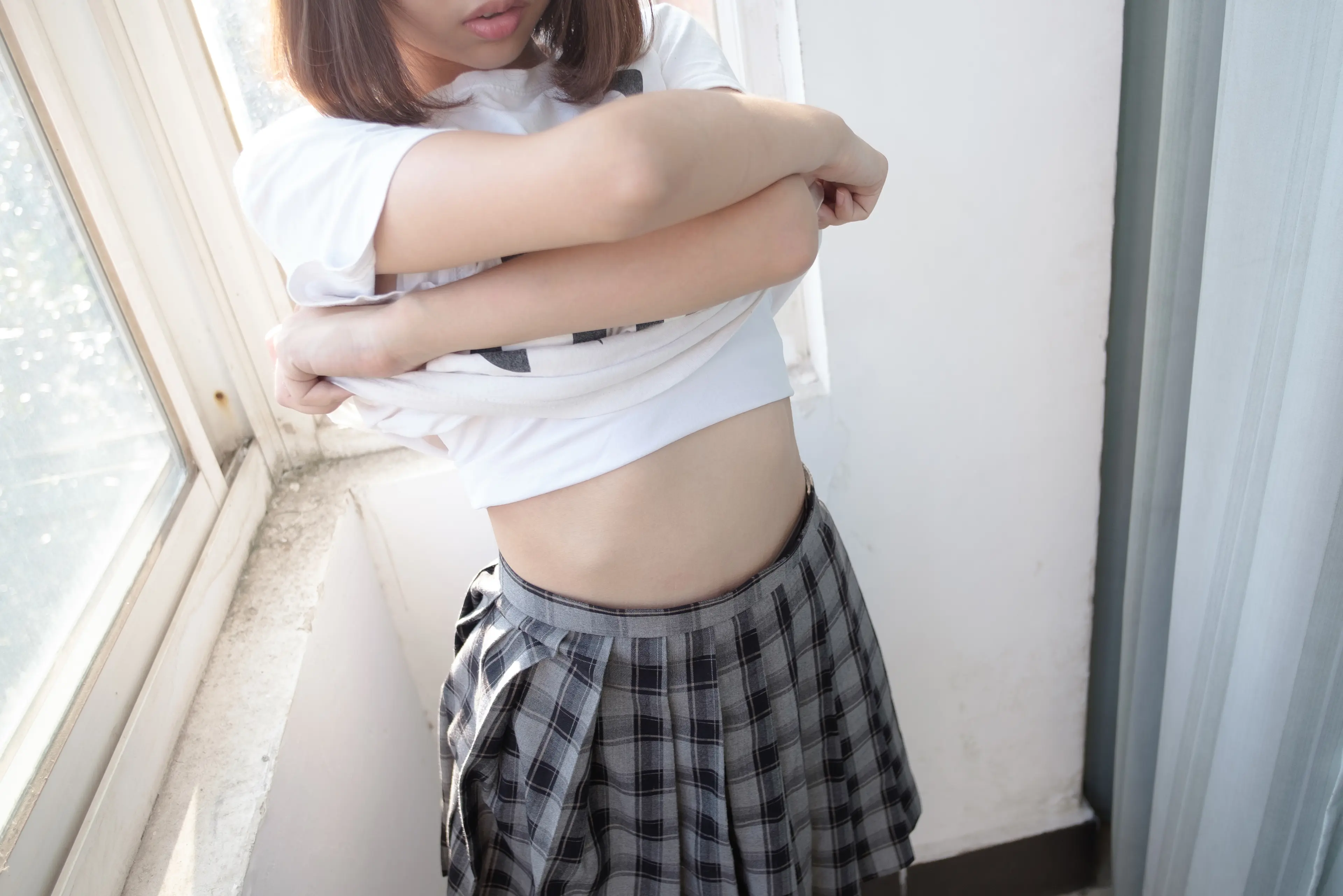 森萝财团 R15 教室灰丝美脚 [120P]