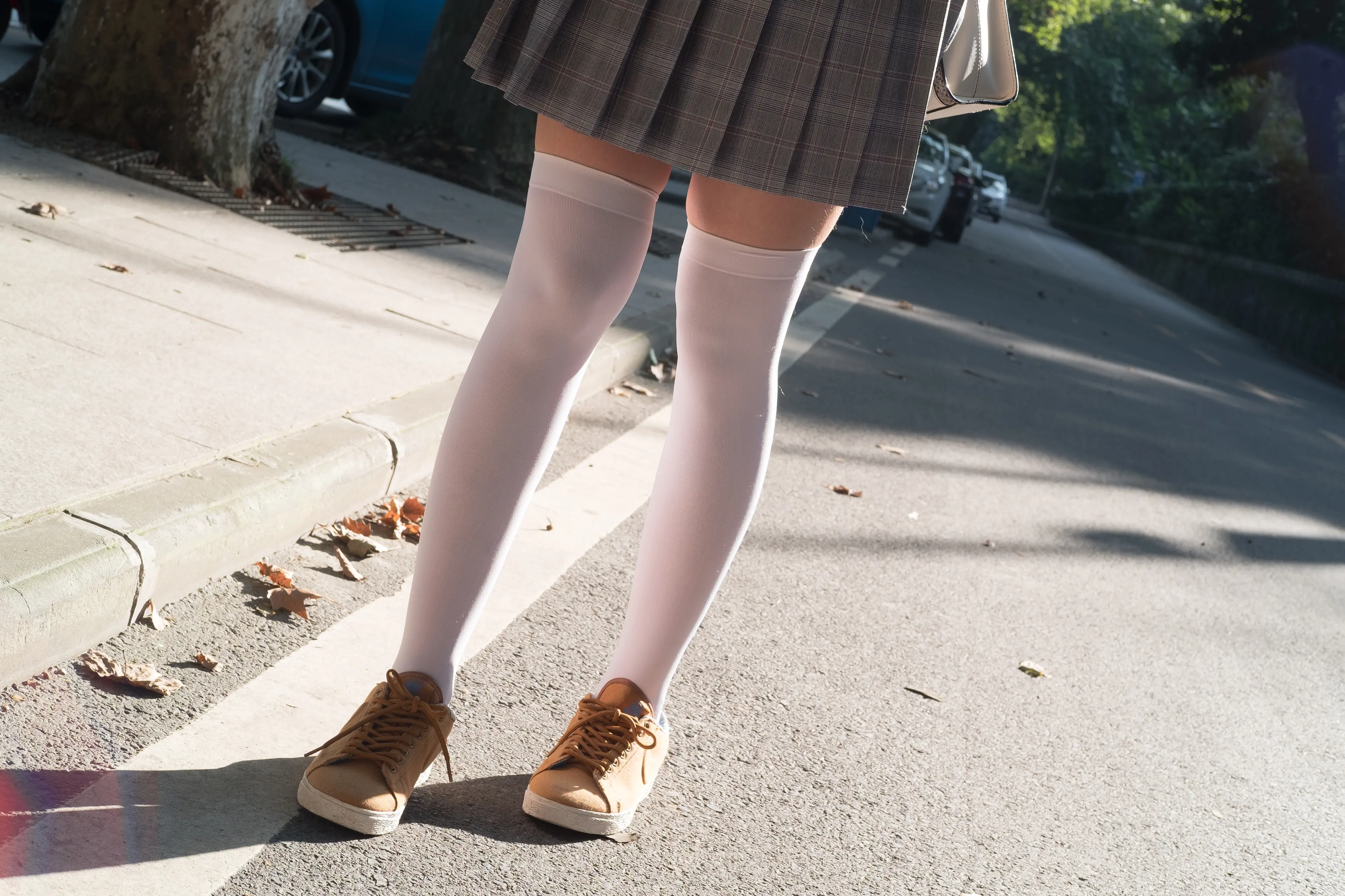 森萝财团 R15 湖边戏水白丝 [113P]