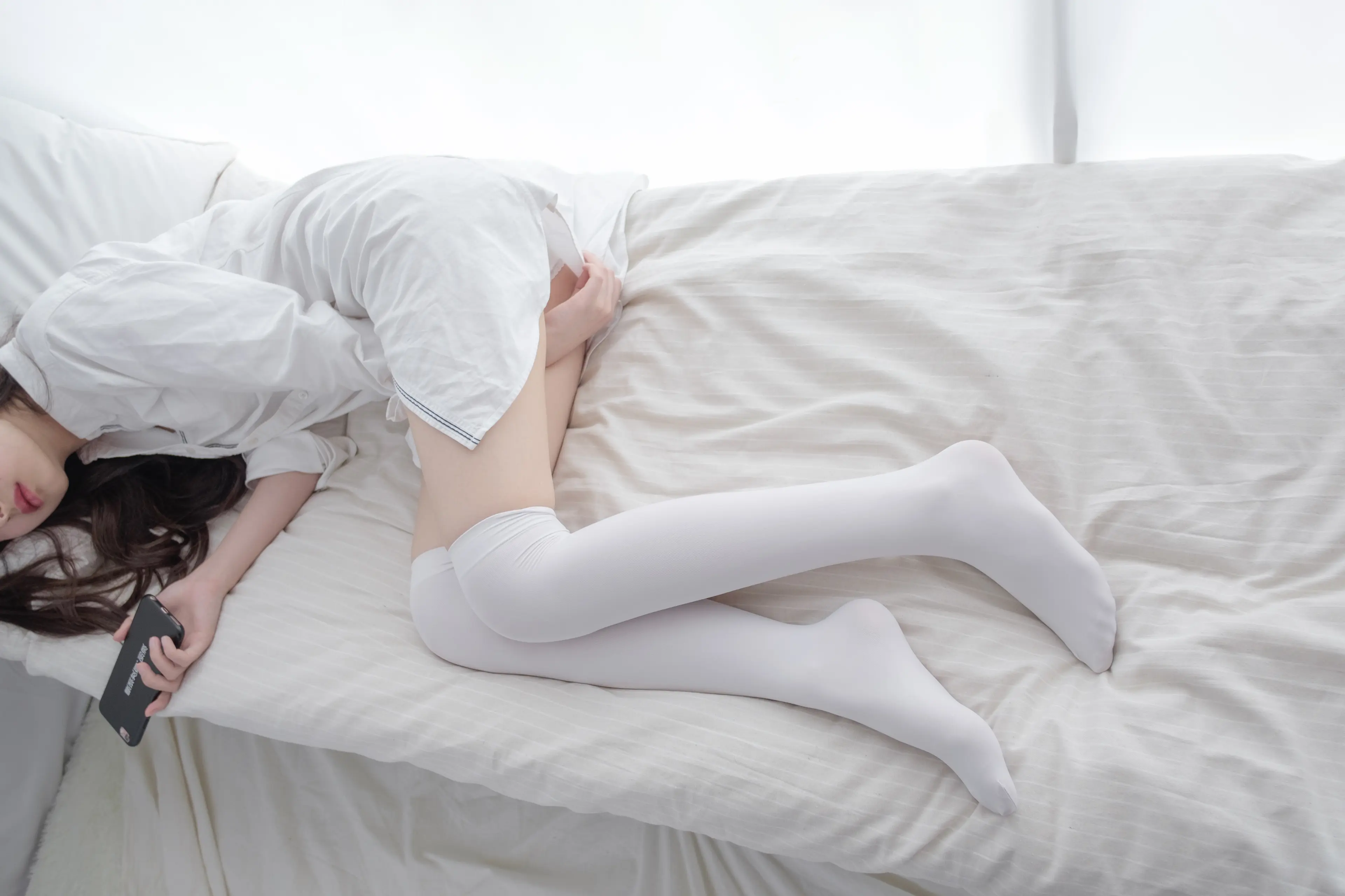 森萝财团 R15 白丝 [85P]